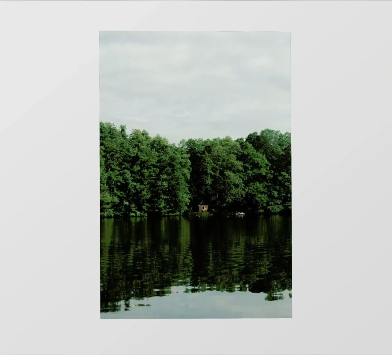 House At The Lake telo in pvc da Sebastian Hilgetag