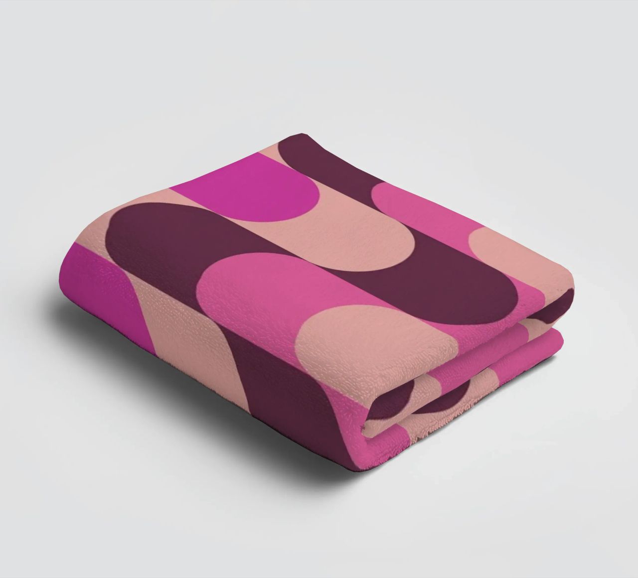 Retro Waves Pink Pattern asciugamano da bagno da Studio Vibe
