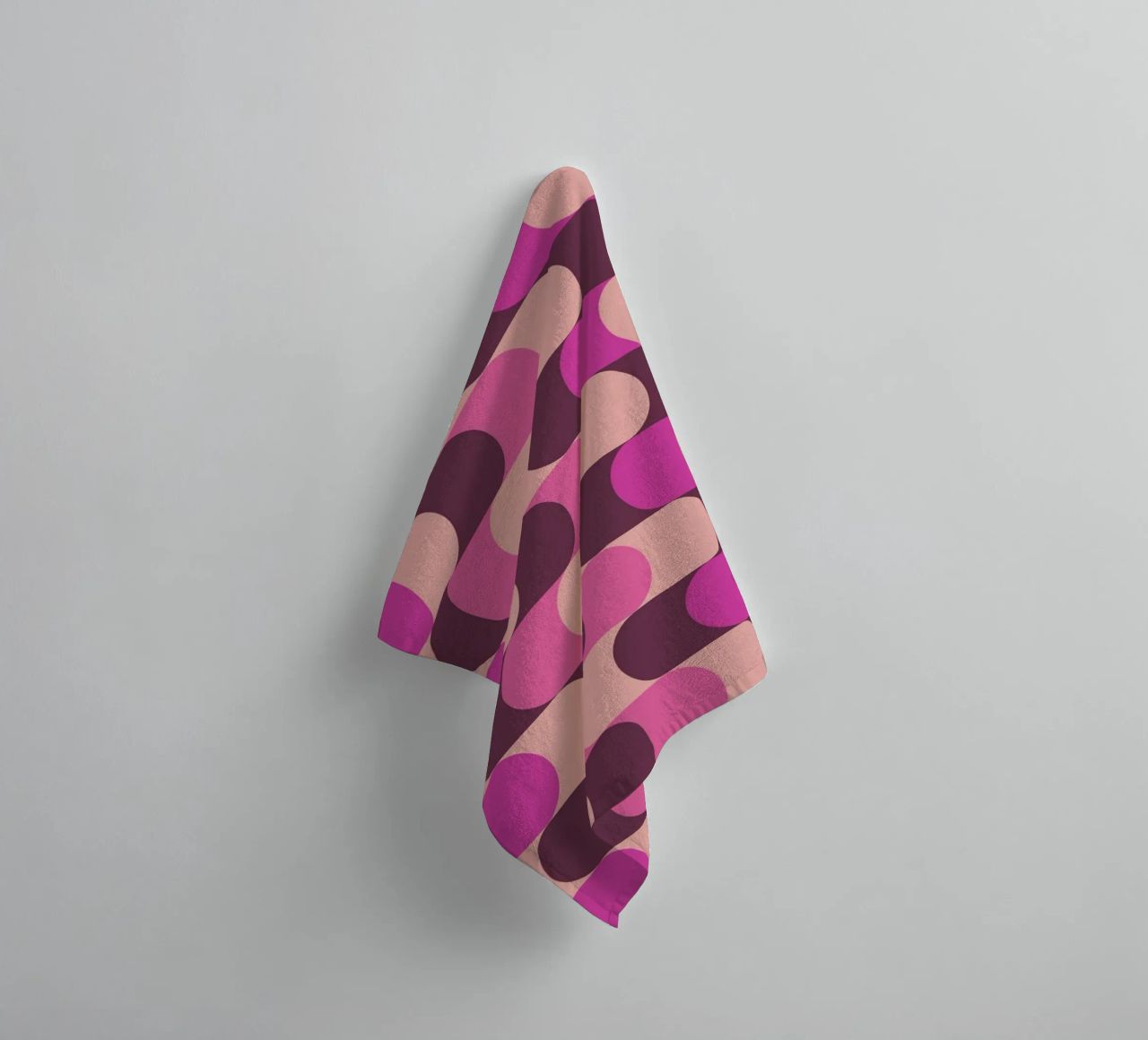 Retro Waves Pink Pattern asciugamano da bagno da Studio Vibe