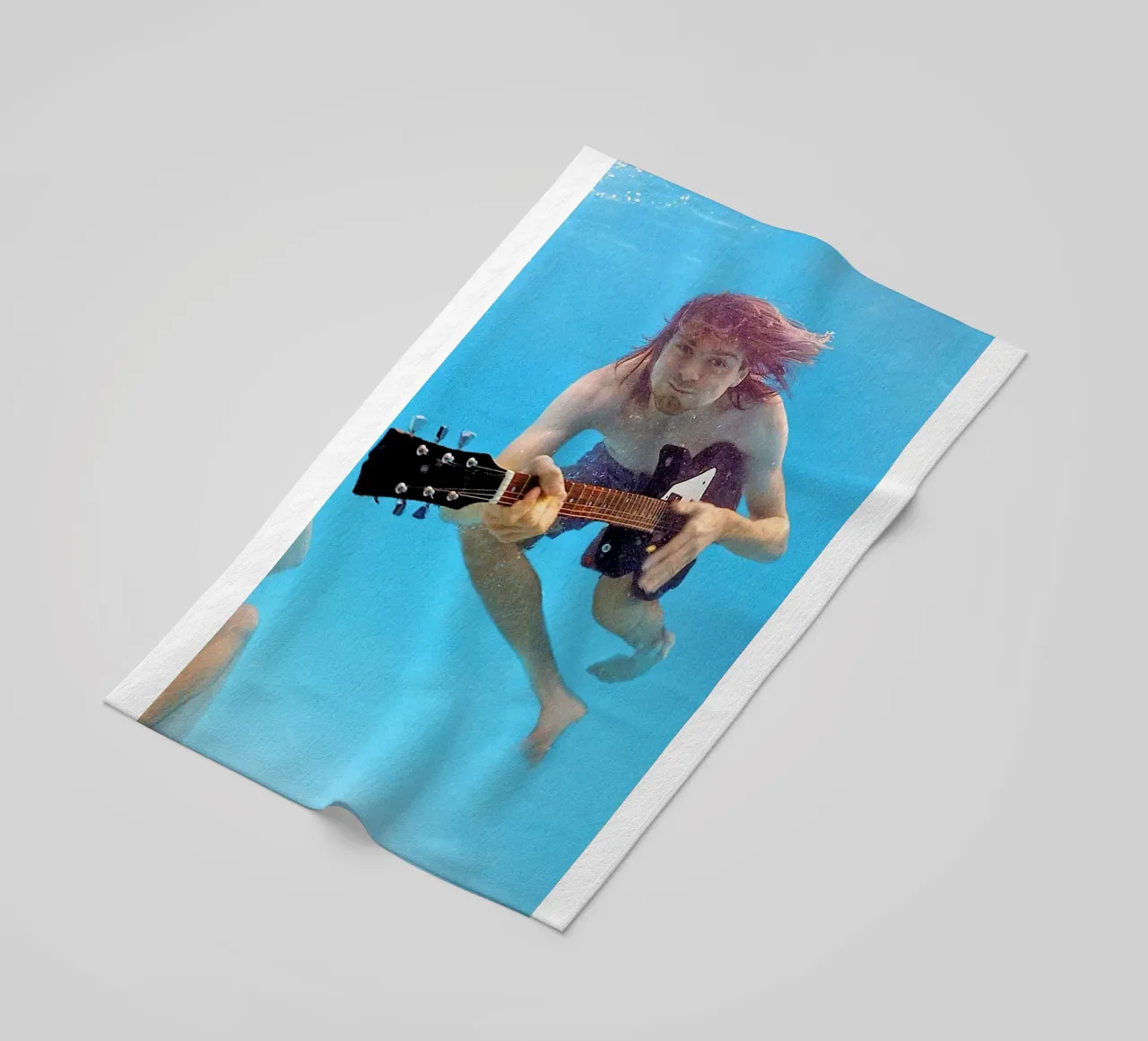 Kurt Subacqueo telo mare da HUMMERSONIC