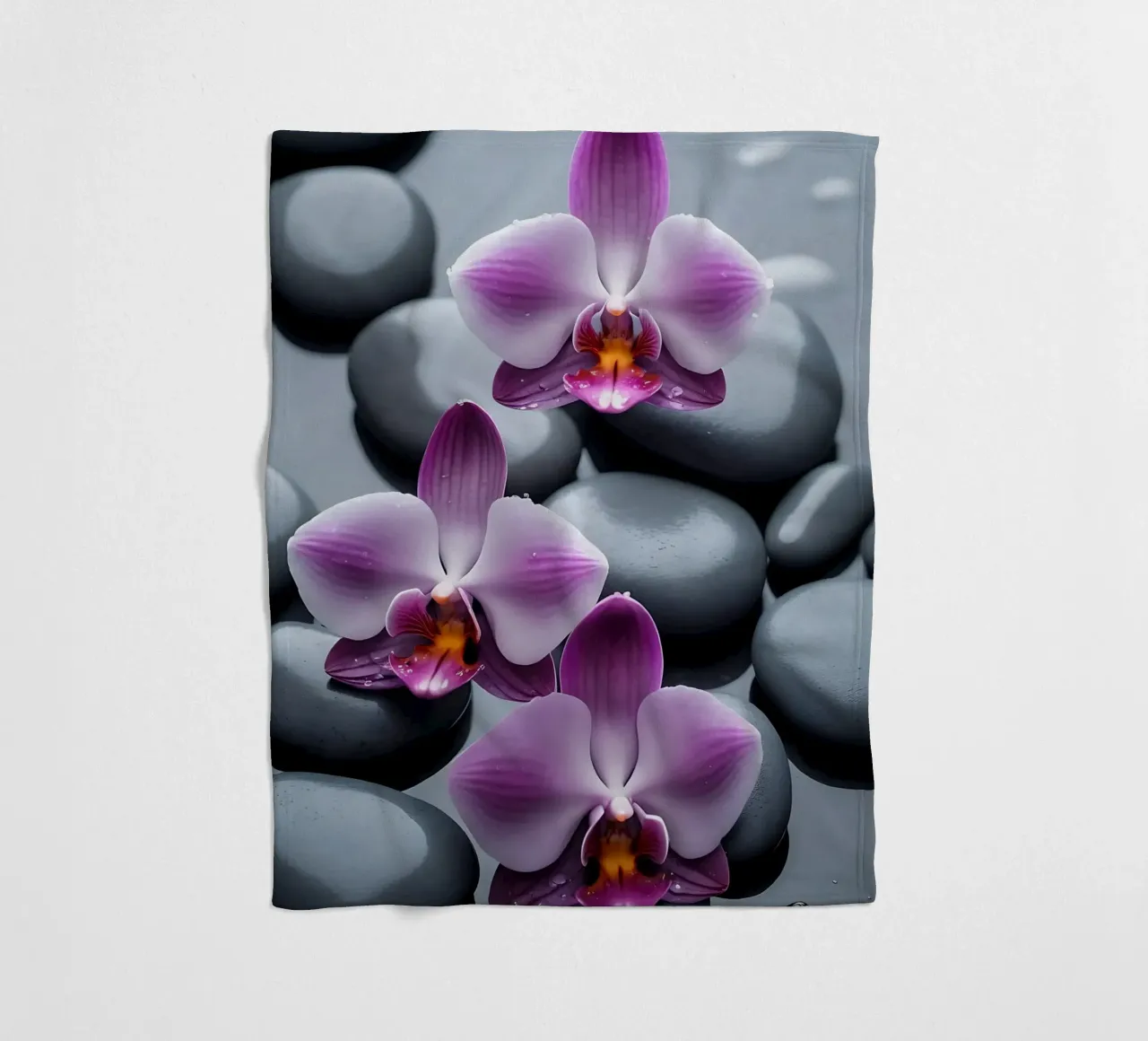 Orchidee con pietre_2 coperta in pile da Farb- und Blütenzauber by LK