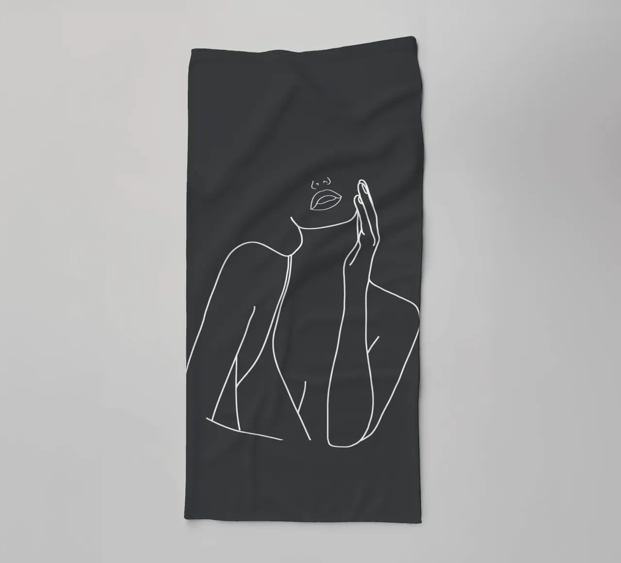Minimal Line Art of a Woman asciugamano da bagno da Nadjaa