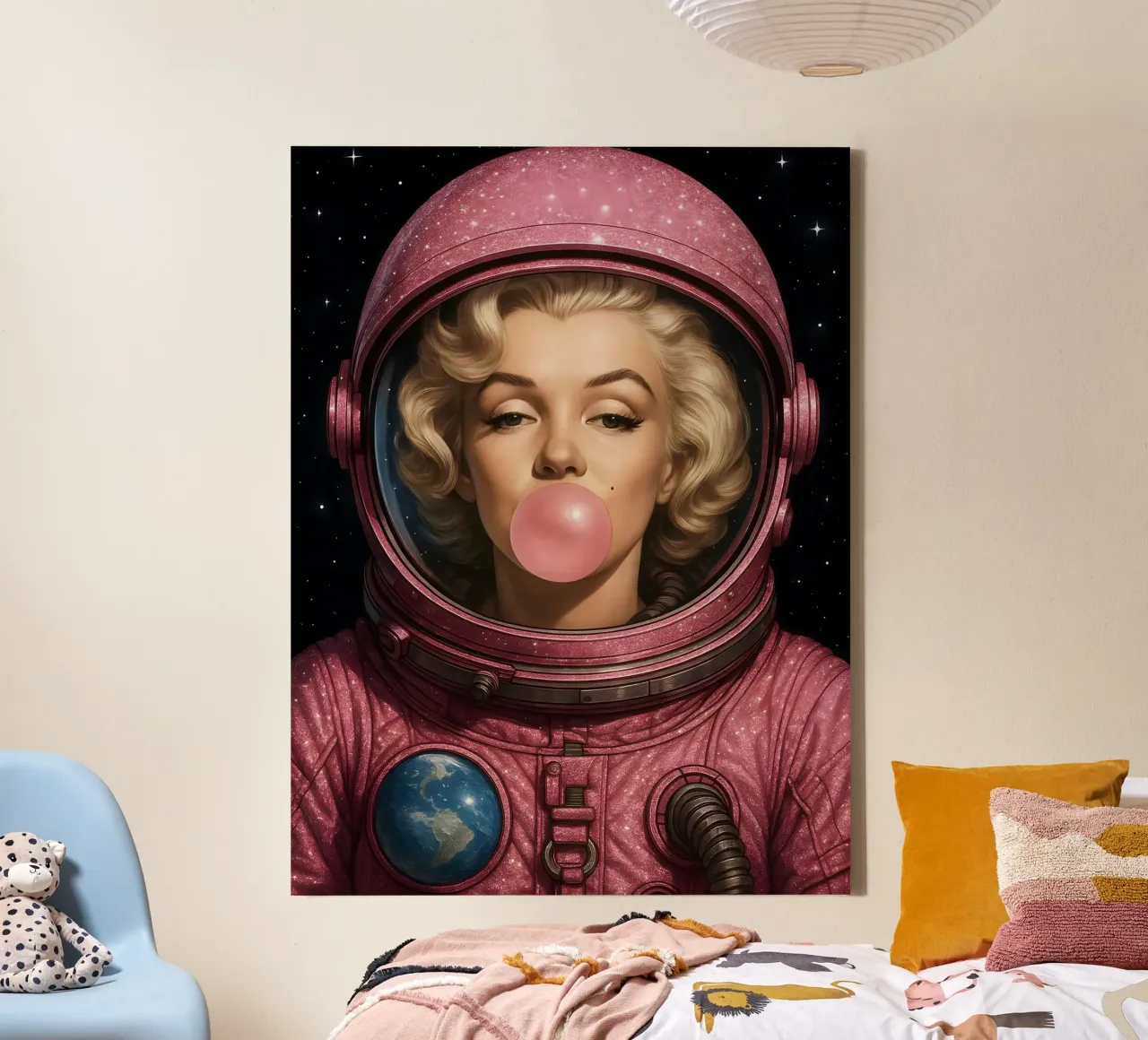 Astronauta spaziale con gomma da masticare Marilyn Monroe tela con Cornice a cassetta da ARTOMATIC