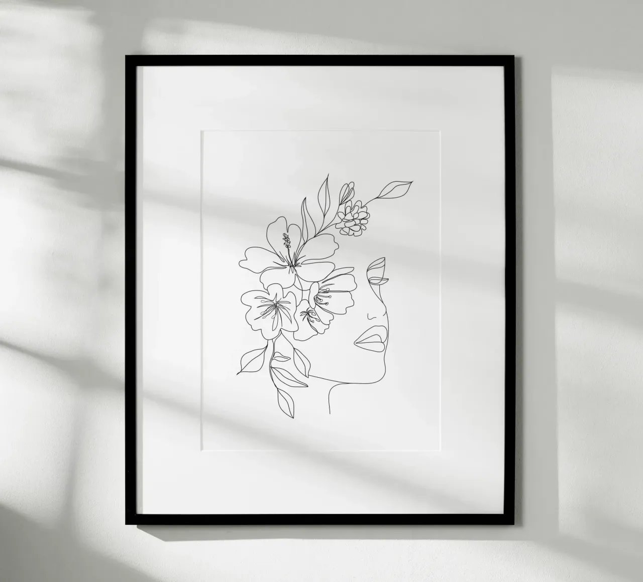 Minimal Line Art Woman Face II poster con telaio in alluminio da Nadjaa