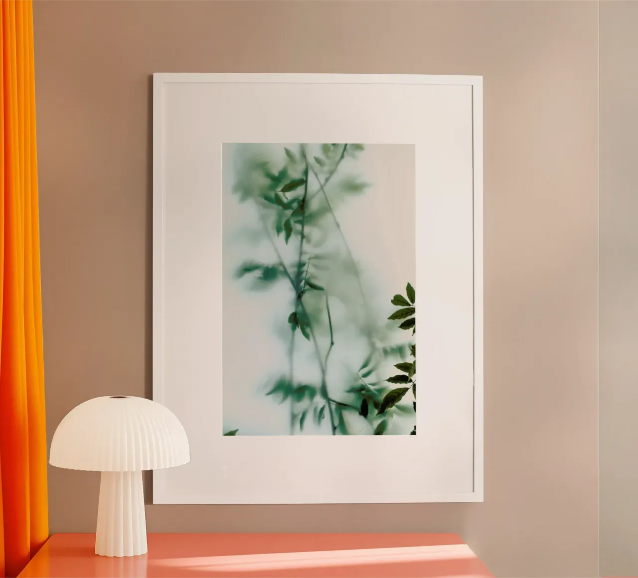 Leaves And Frosted Glass poster con telaio in alluminio da Sebastian Hilgetag