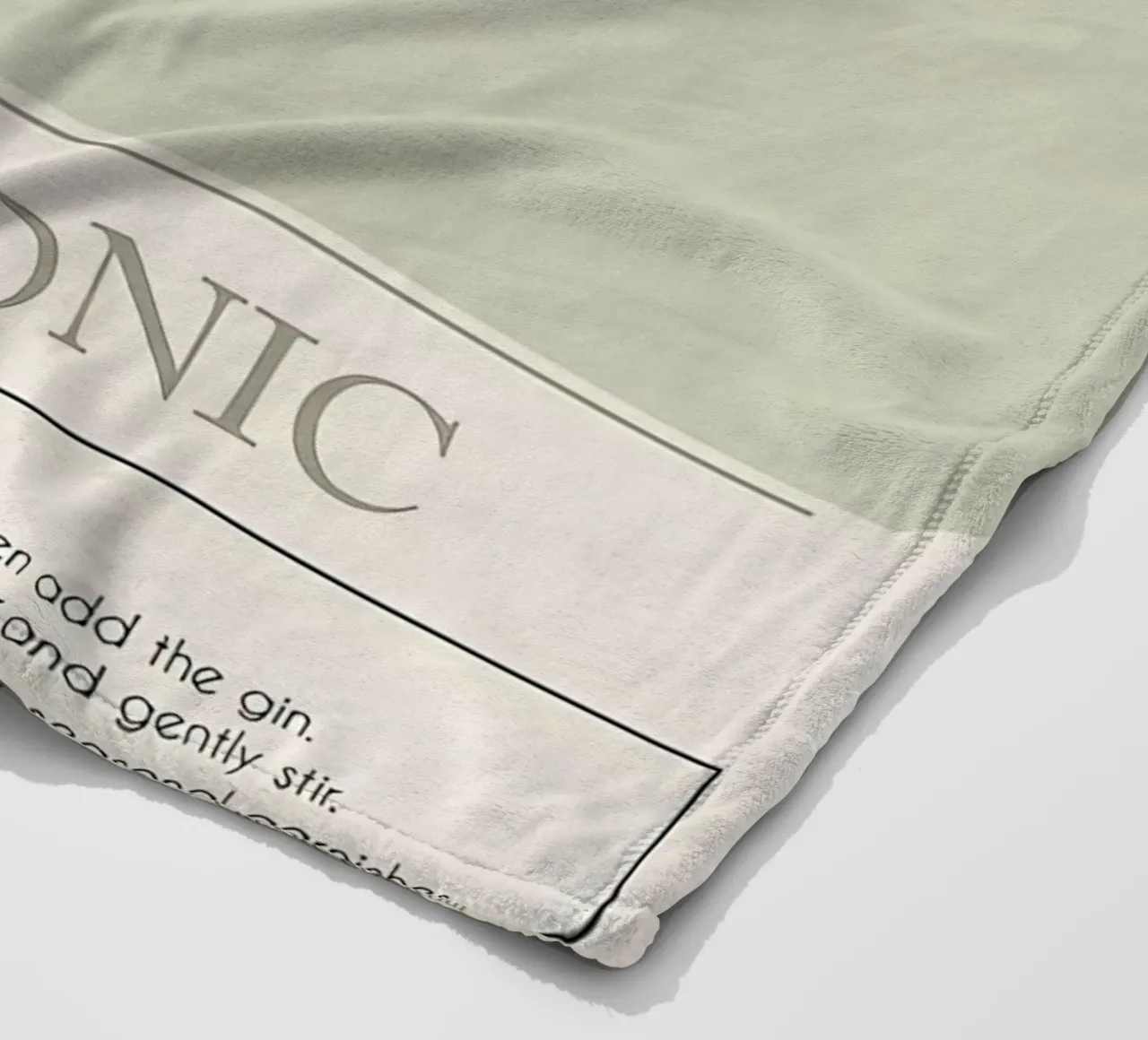 Cocktail di Gin e Tonic coperta in pile da Mildred Store