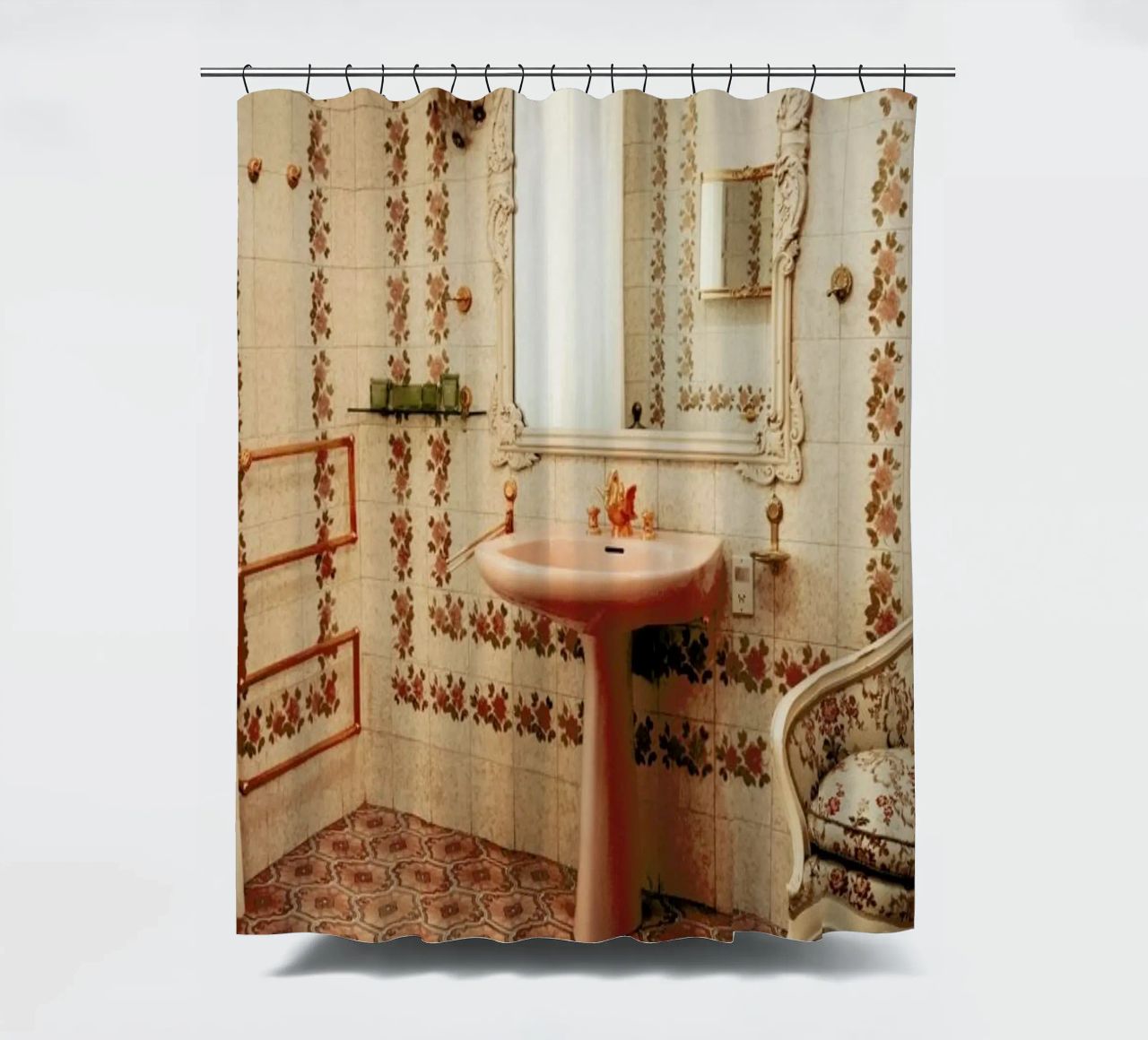 Pink And Golden Bathtube Duschvorhang von Sebastian Hilgetag