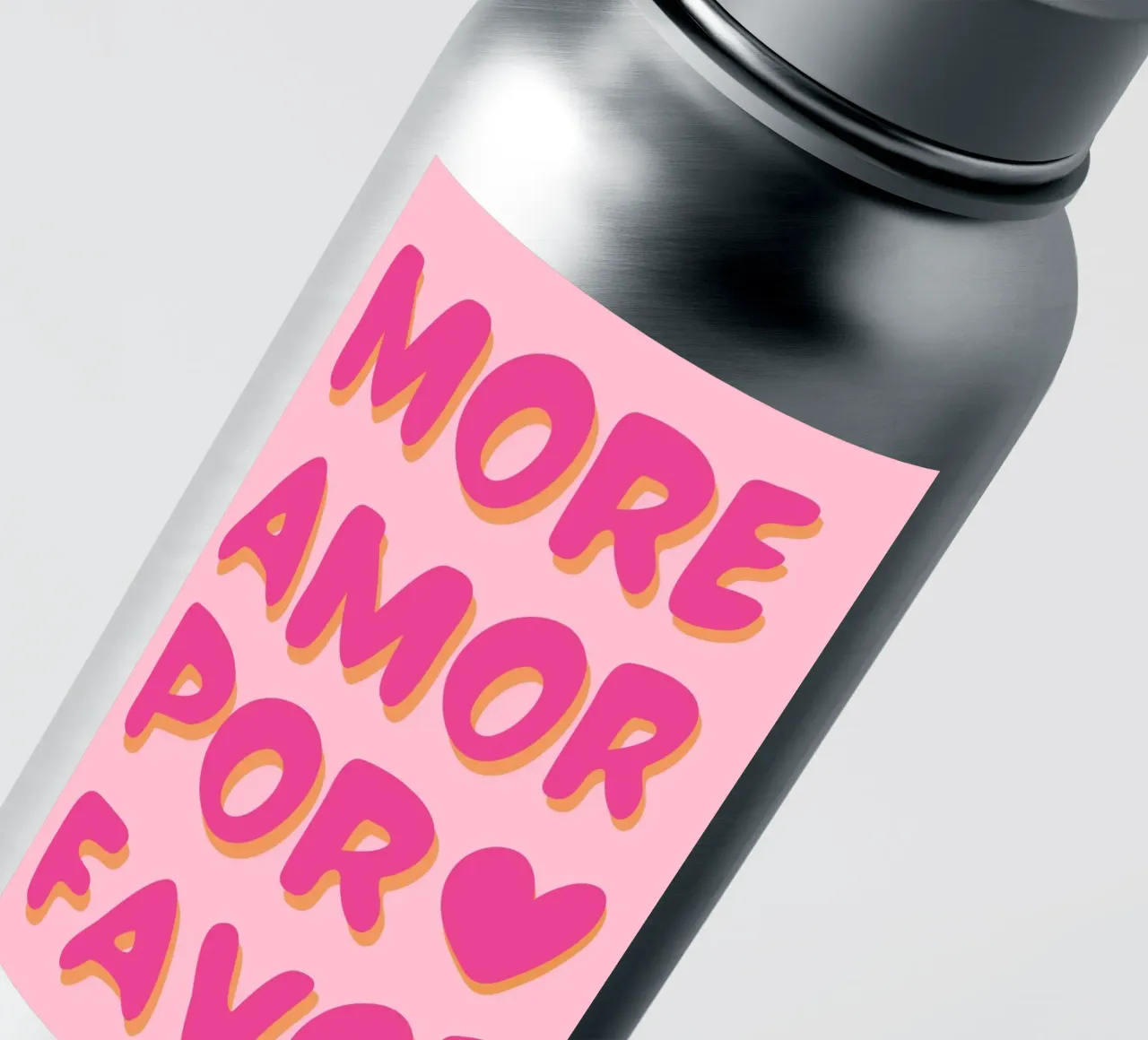 "Mehr Amor Por Favor" Typografie Kunst Sticker von pdigitalprints
