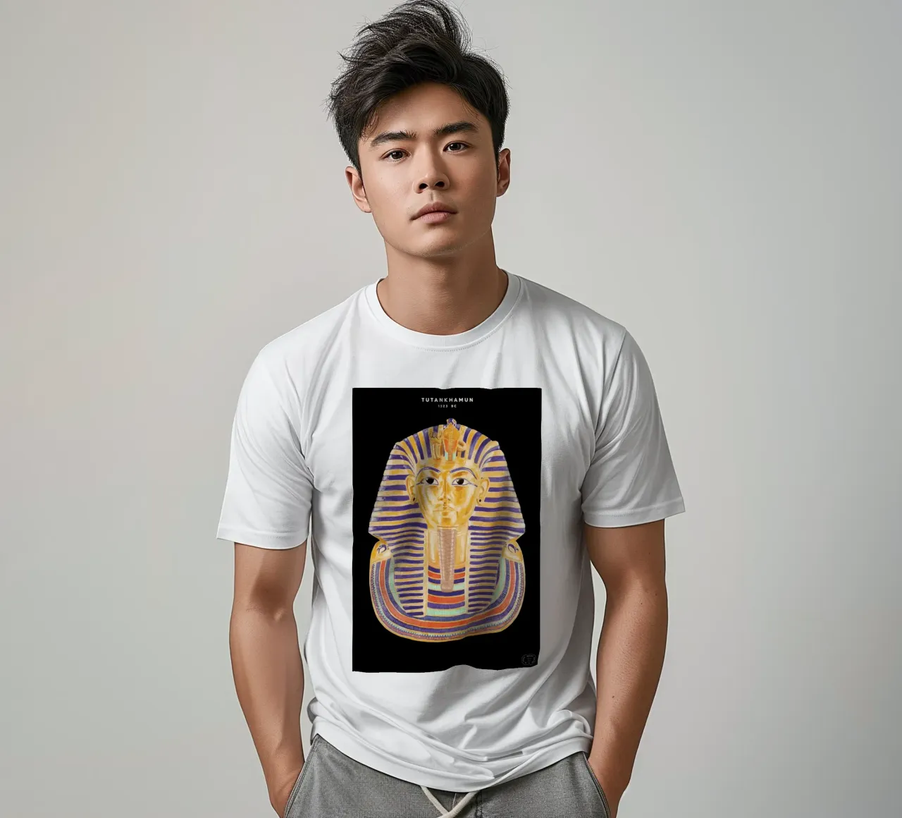 Tutankhamun Mask t-shirt da Florent Bodart