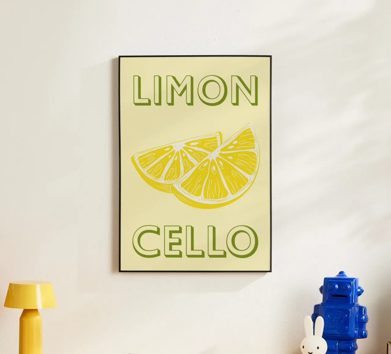 Fetta di limone al limoncello in grassetto su sfondo giallo tenue alluminio dibond da pdigitalprints