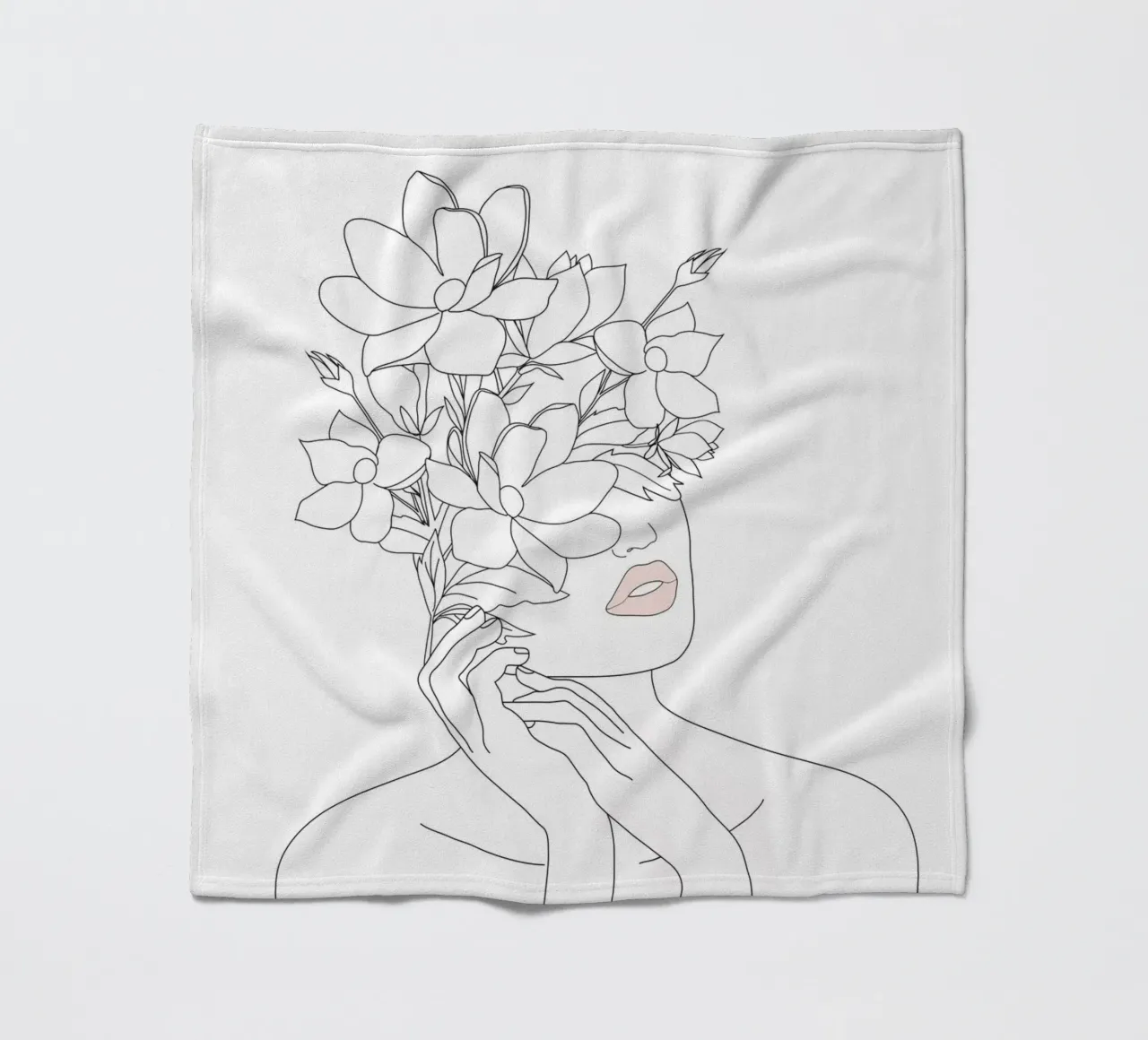Minimal Line Art Woman with Magnolia coperta in pile da Nadjaa