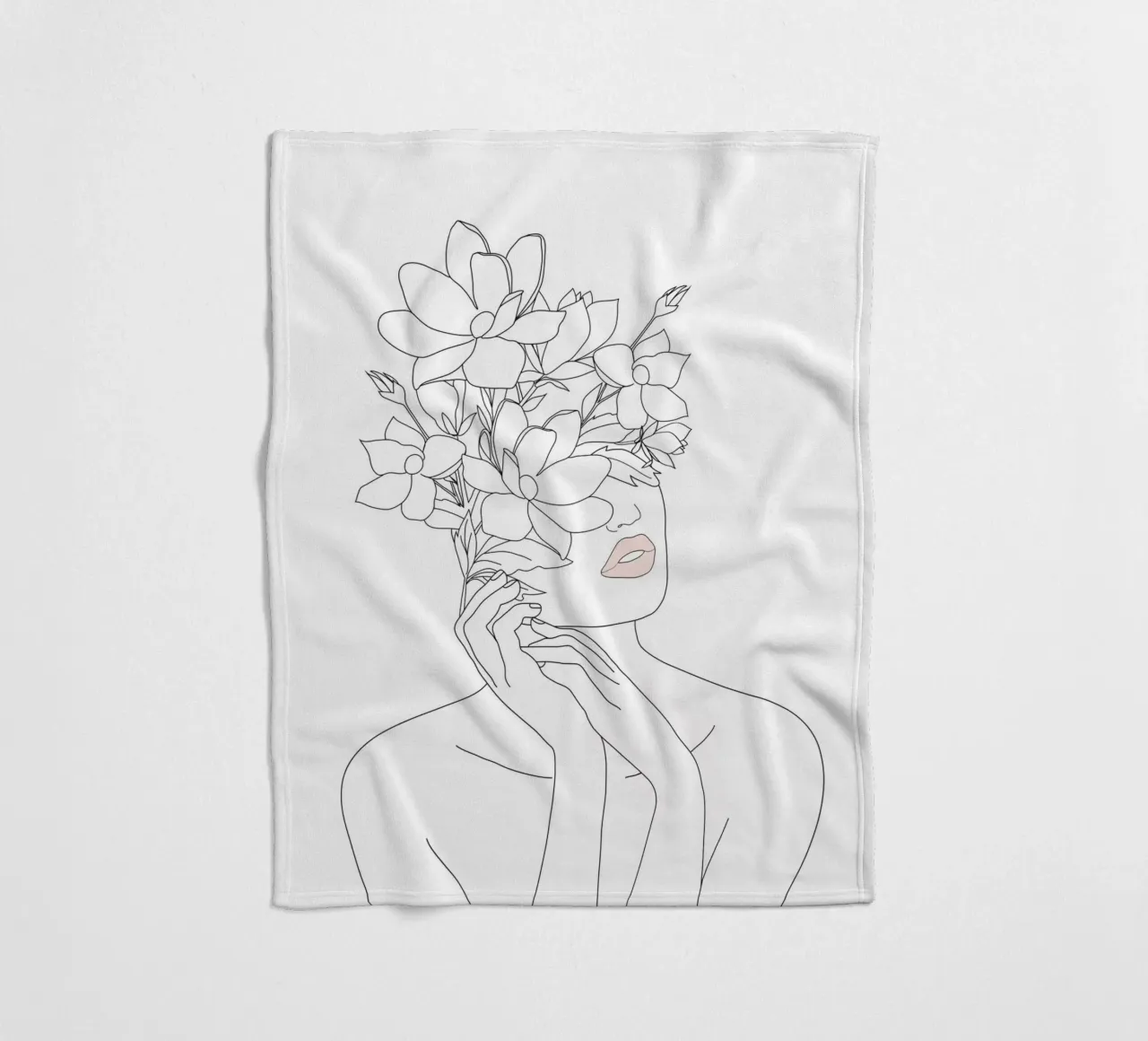 Minimal Line Art Woman with Magnolia coperta in pile da Nadjaa