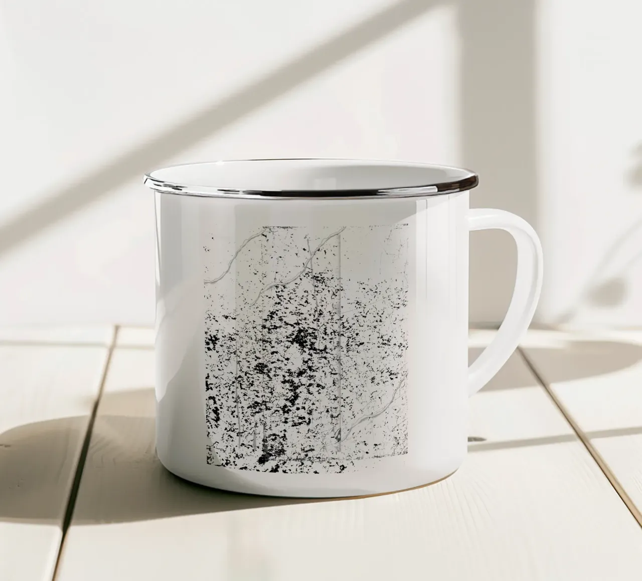 Schwarz-Weiß Tintenfleck Abstraktes Kunstdesign Emaille Tasse von StrindesignStudio