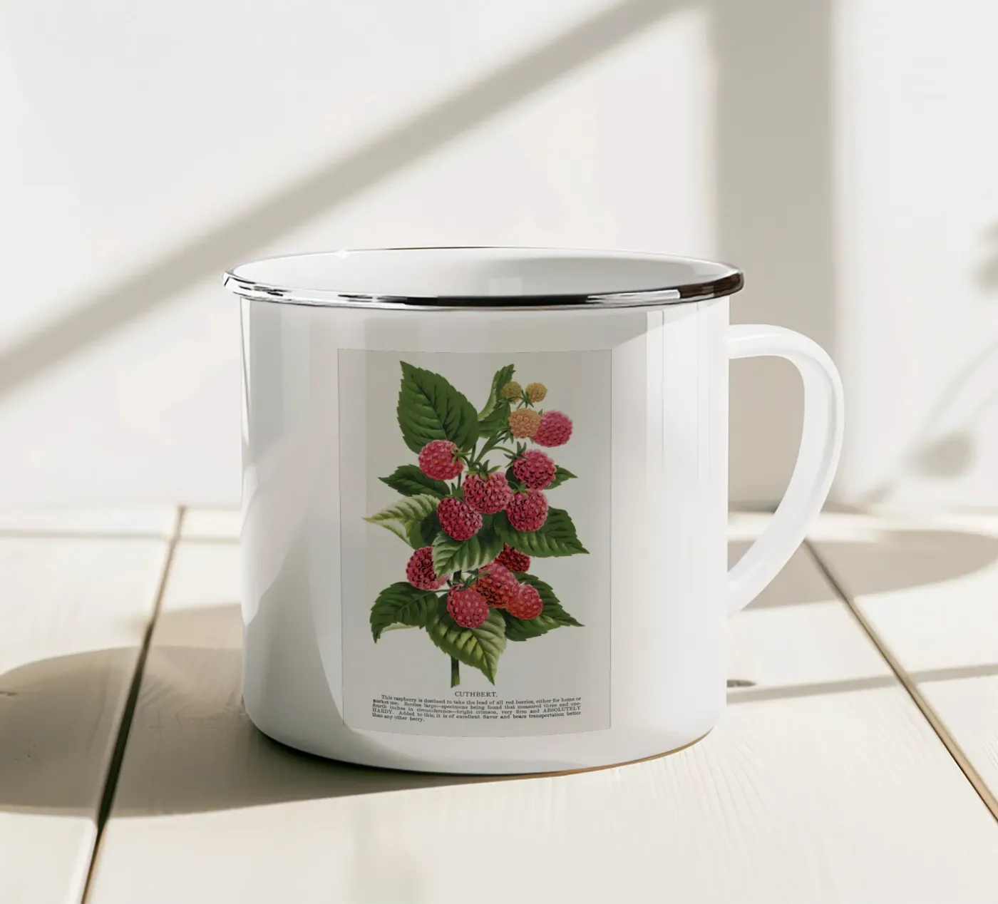 Cuthbert raspberry emaille mok van vintageshop