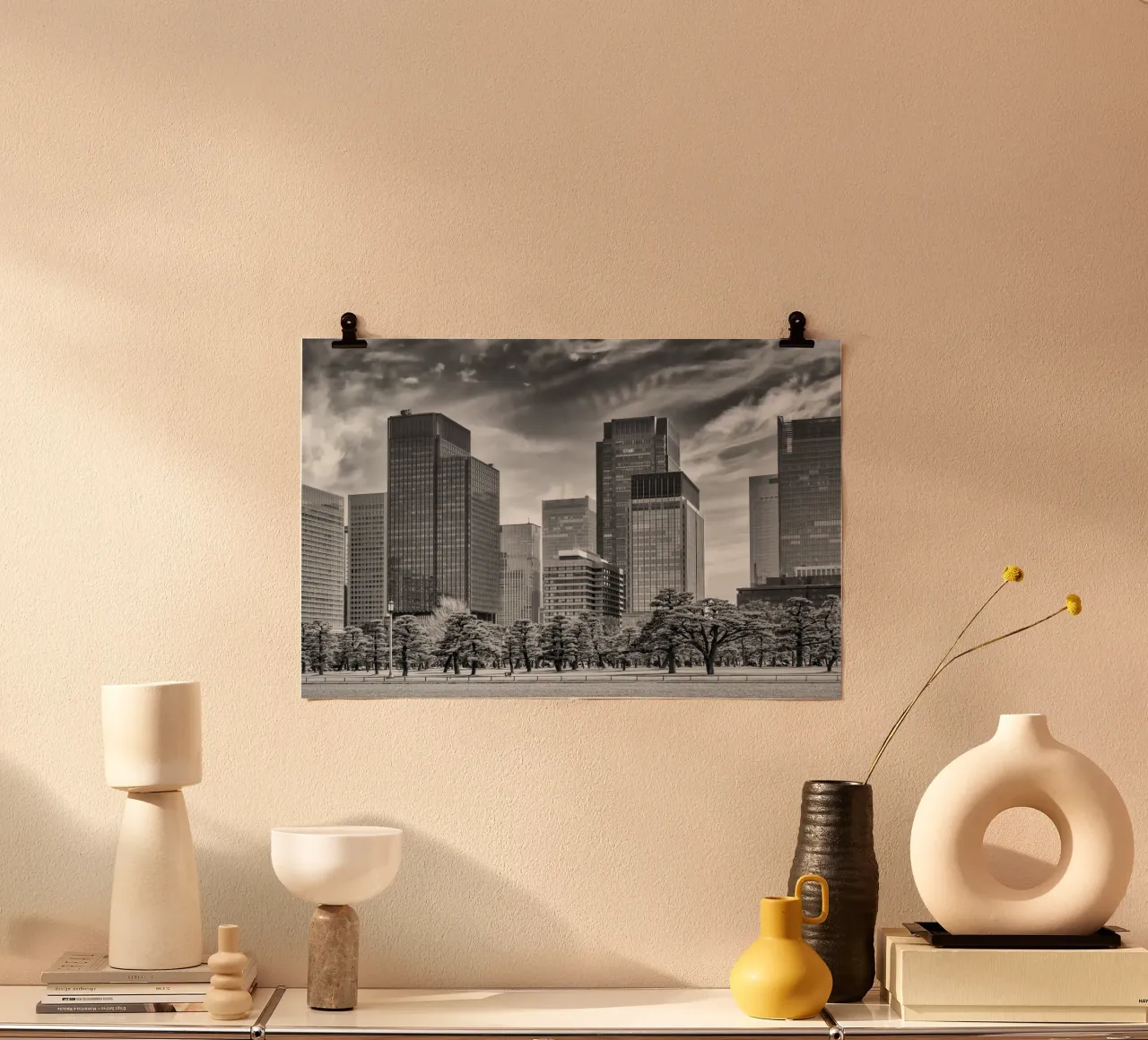 Ginza Skyline Tokio | monochrom Hahnemühle von Melanie Viola