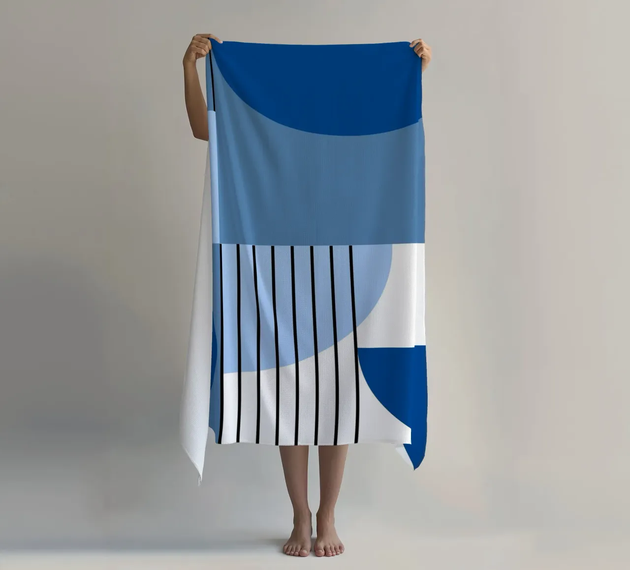 Composizione geometrica in blu telo mare da Studio Vibe