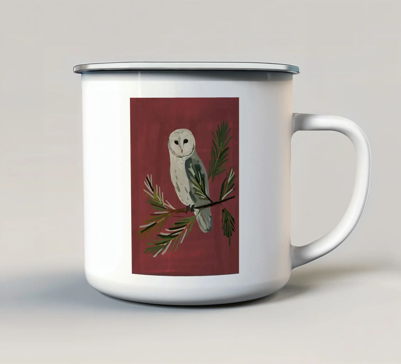Gufo su un ramo di pino tazza in smalto da ThingDesign