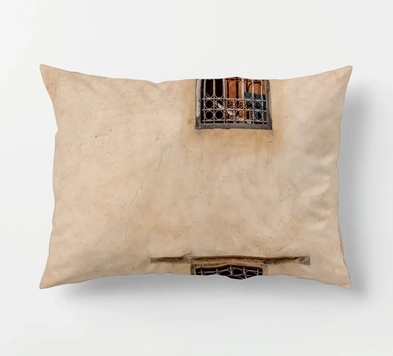 Leather on the wall in fez cuscino da photolovers