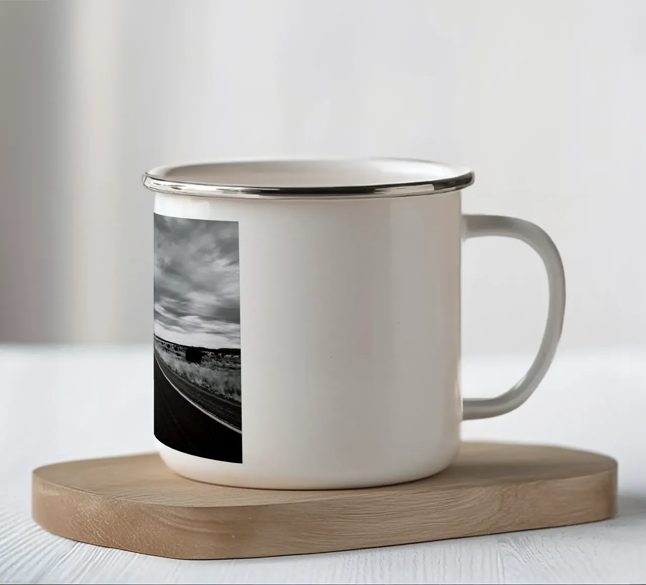 Open Roads tazza in smalto da Marc Gruninger