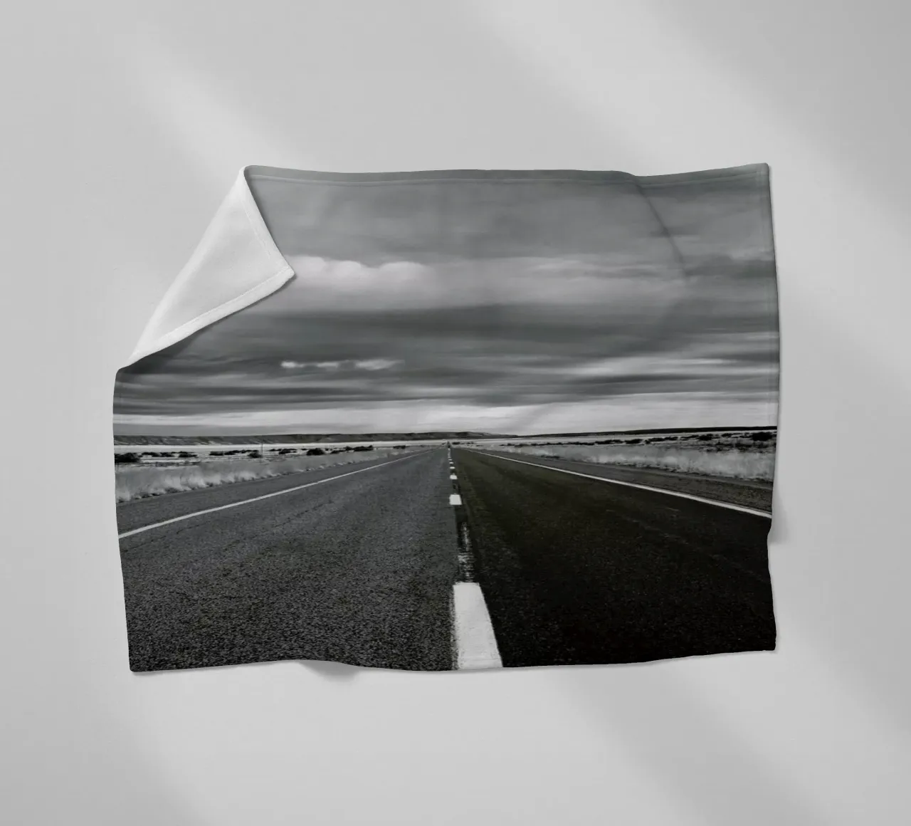 Open Roads coperta in pile da Marc Gruninger