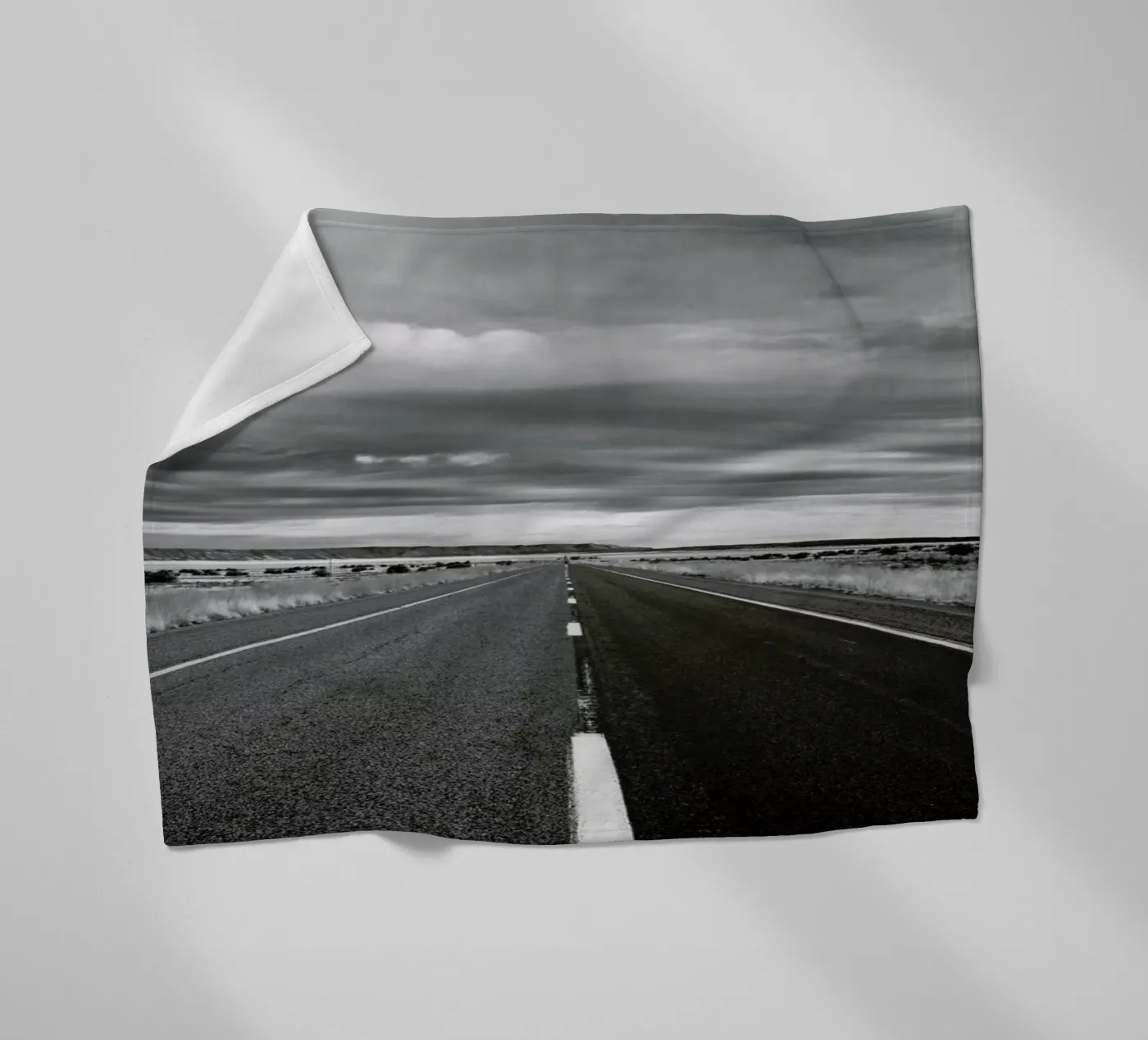 Open Roads Fleecedecke von Marc Gruninger