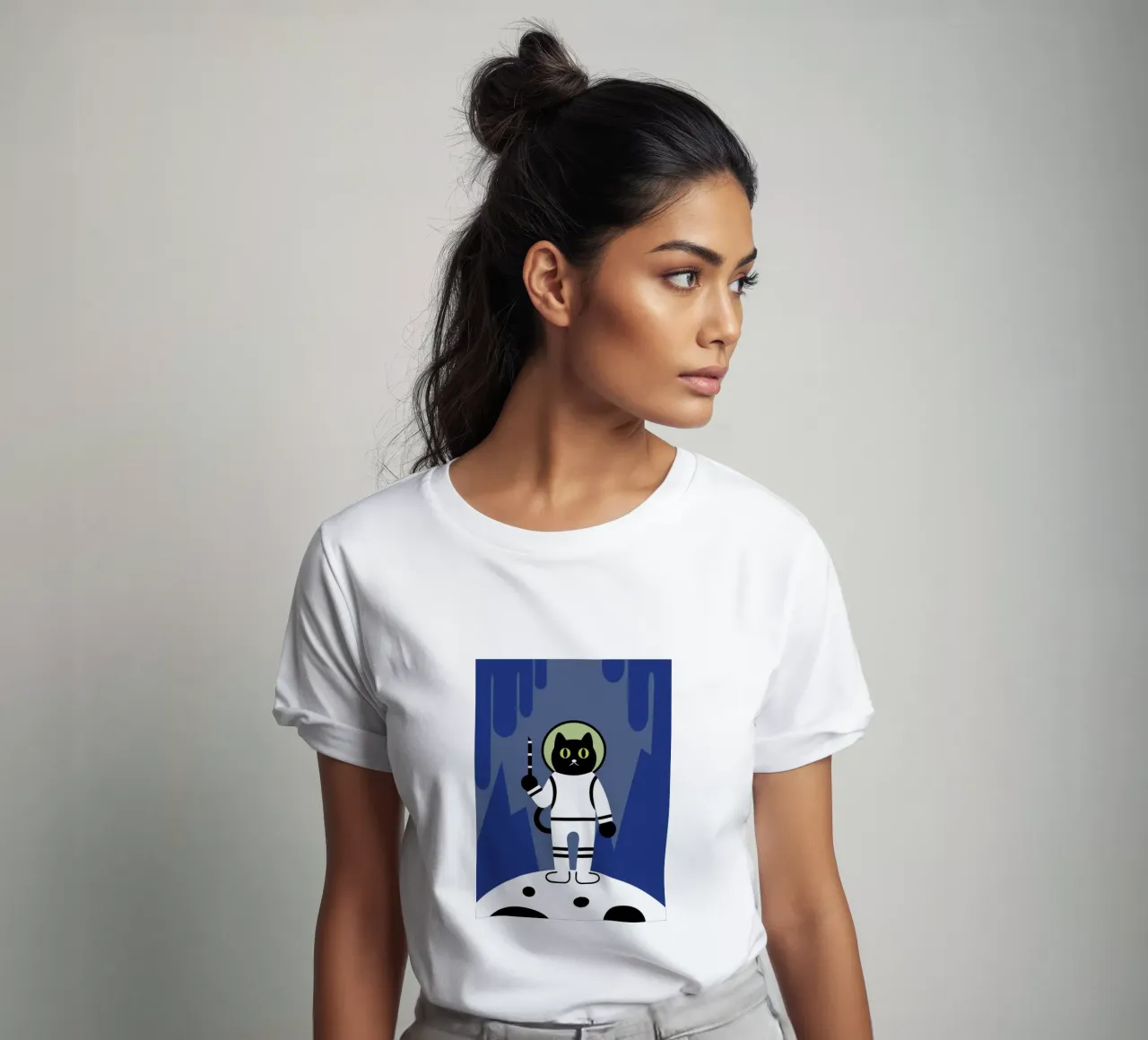 Astronautenkatze T-Shirt von LOOK DIFFERENT