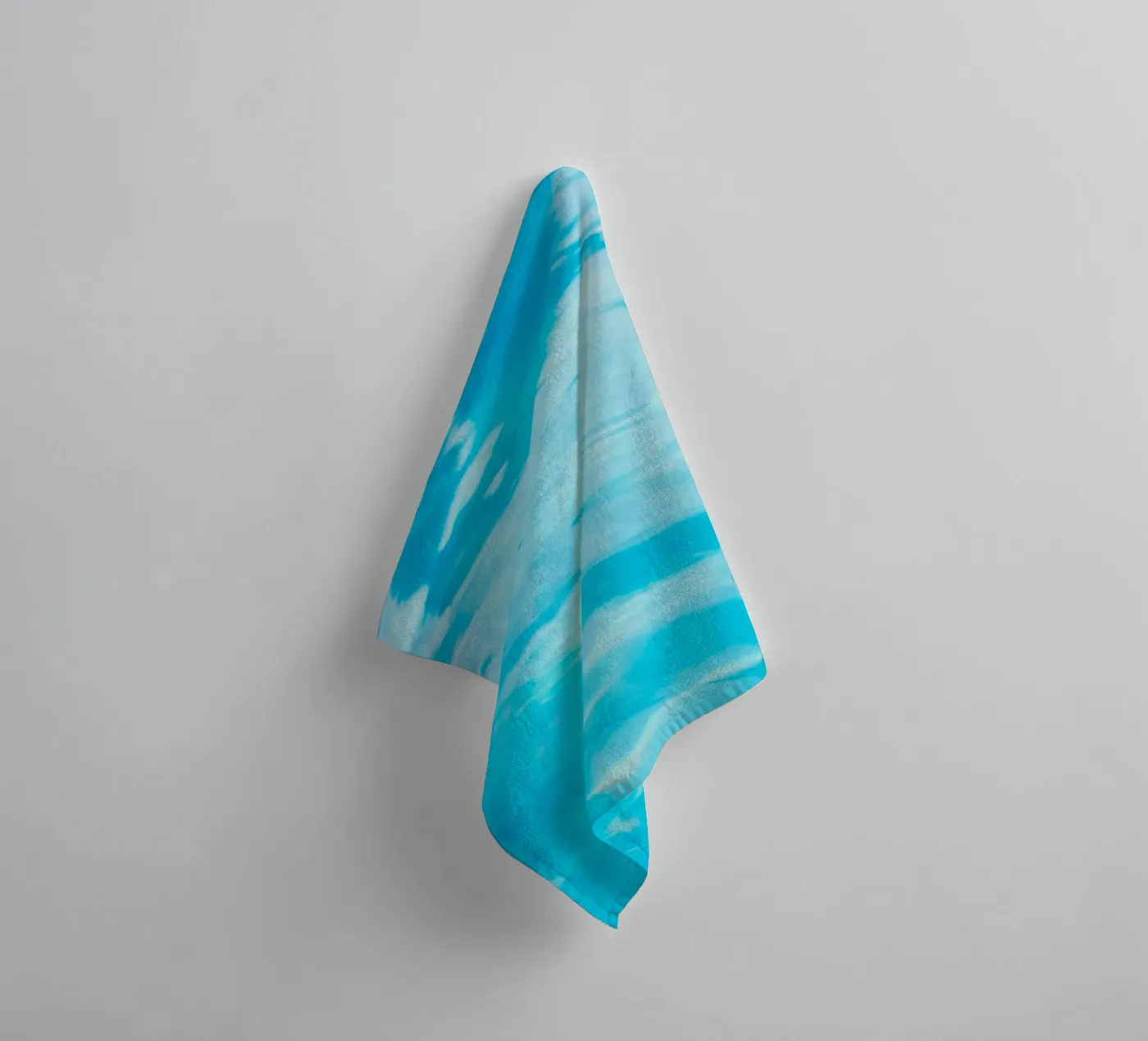 surface reflection towel by Bleu