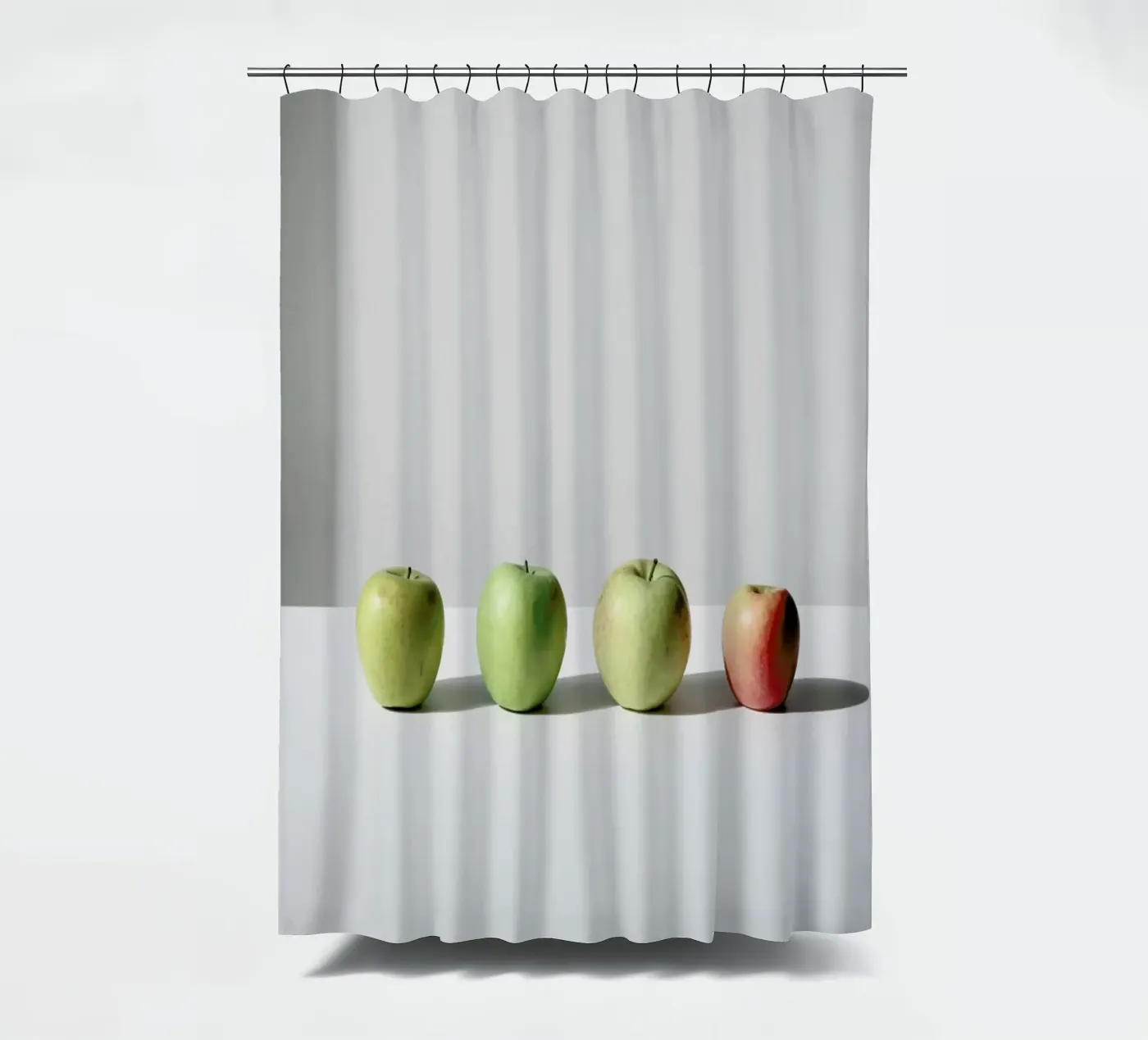 Apples douchegordijn van George Griefy