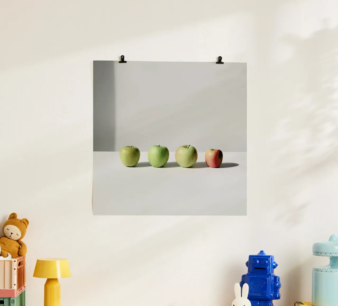 Apples poster con telaio in legno da George Griefy