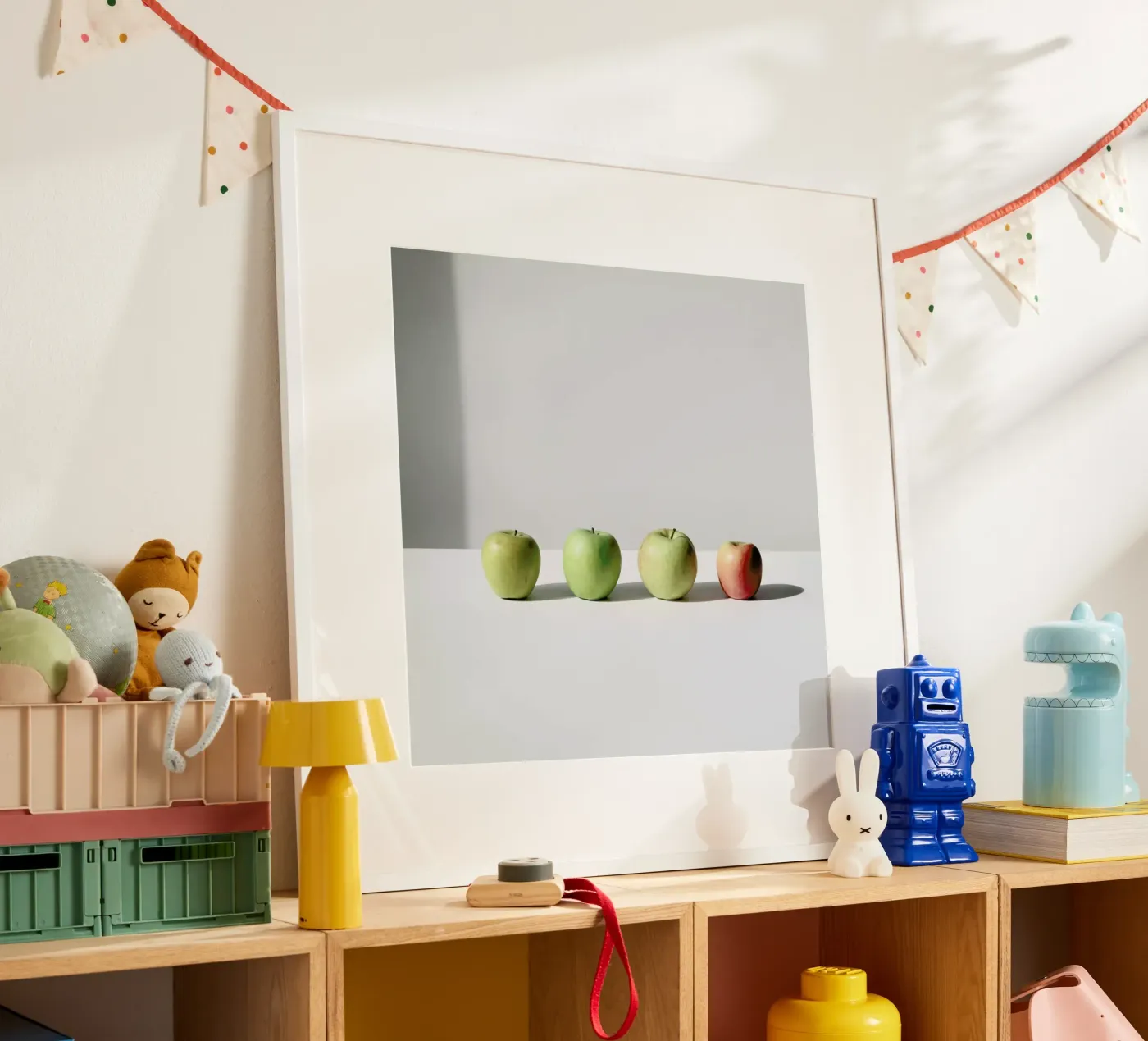 Apples poster van George Griefy