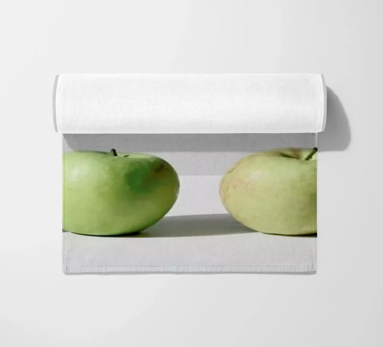 Apples telo mare da George Griefy