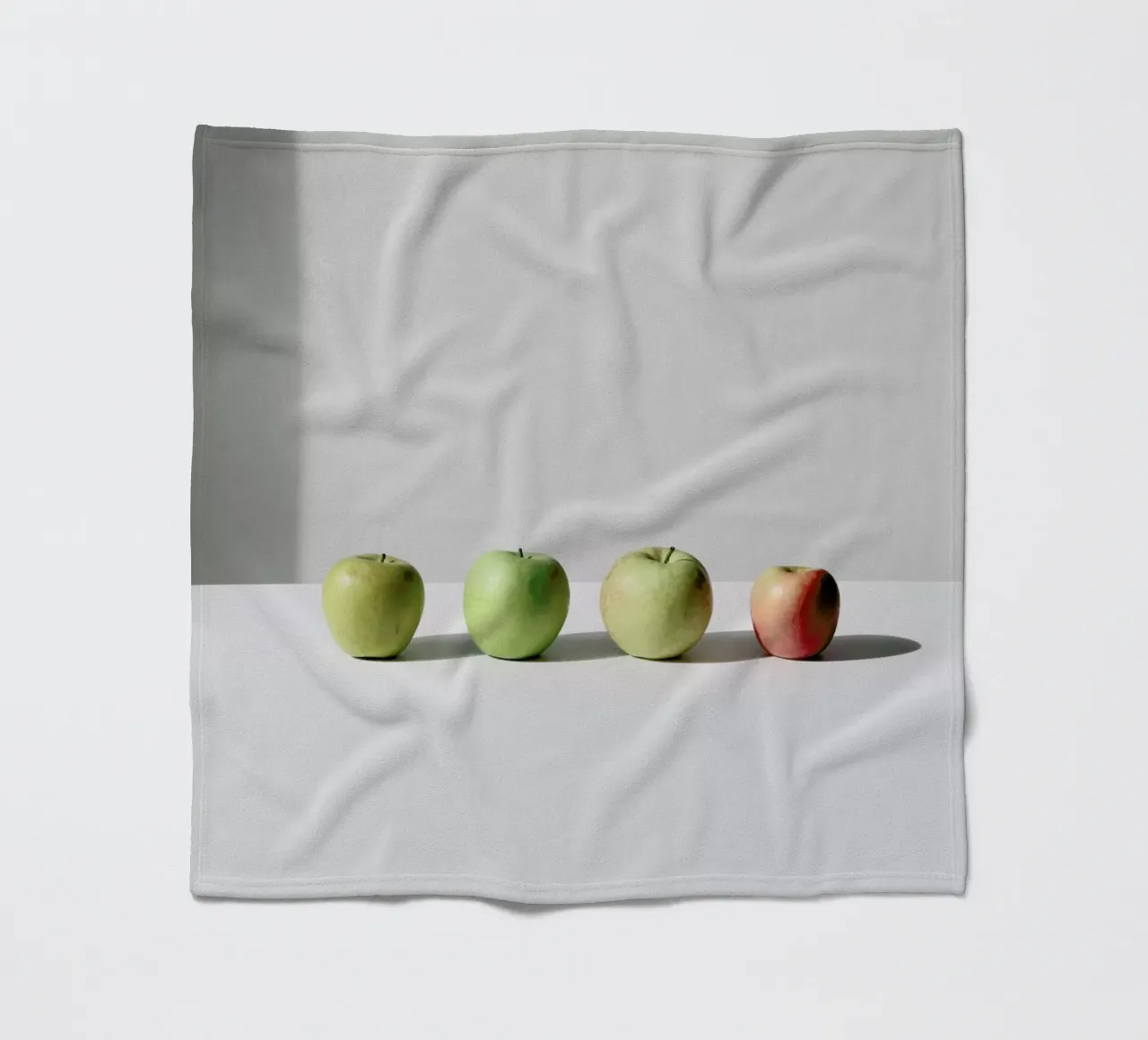 Apples fleecedeken van George Griefy
