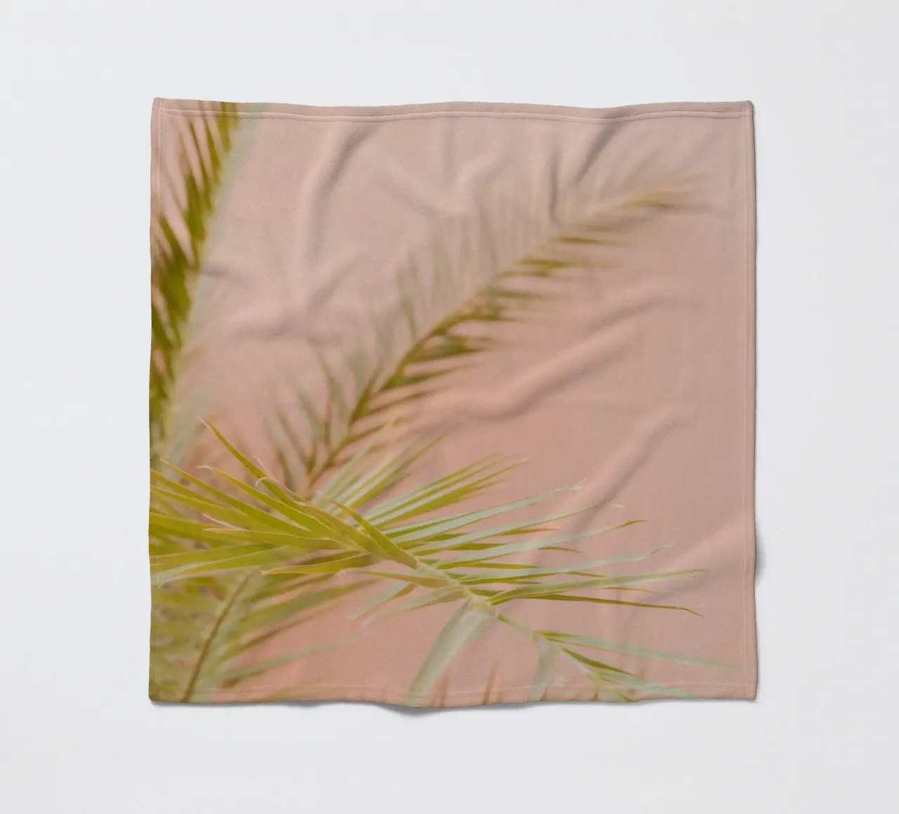 Green and pink in Marrakesh coperta in pile da photolovers