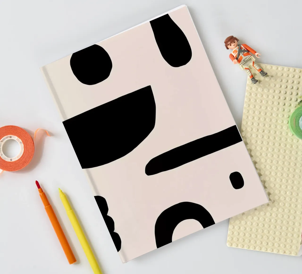 Findings 01 notebook by Maren Gross
