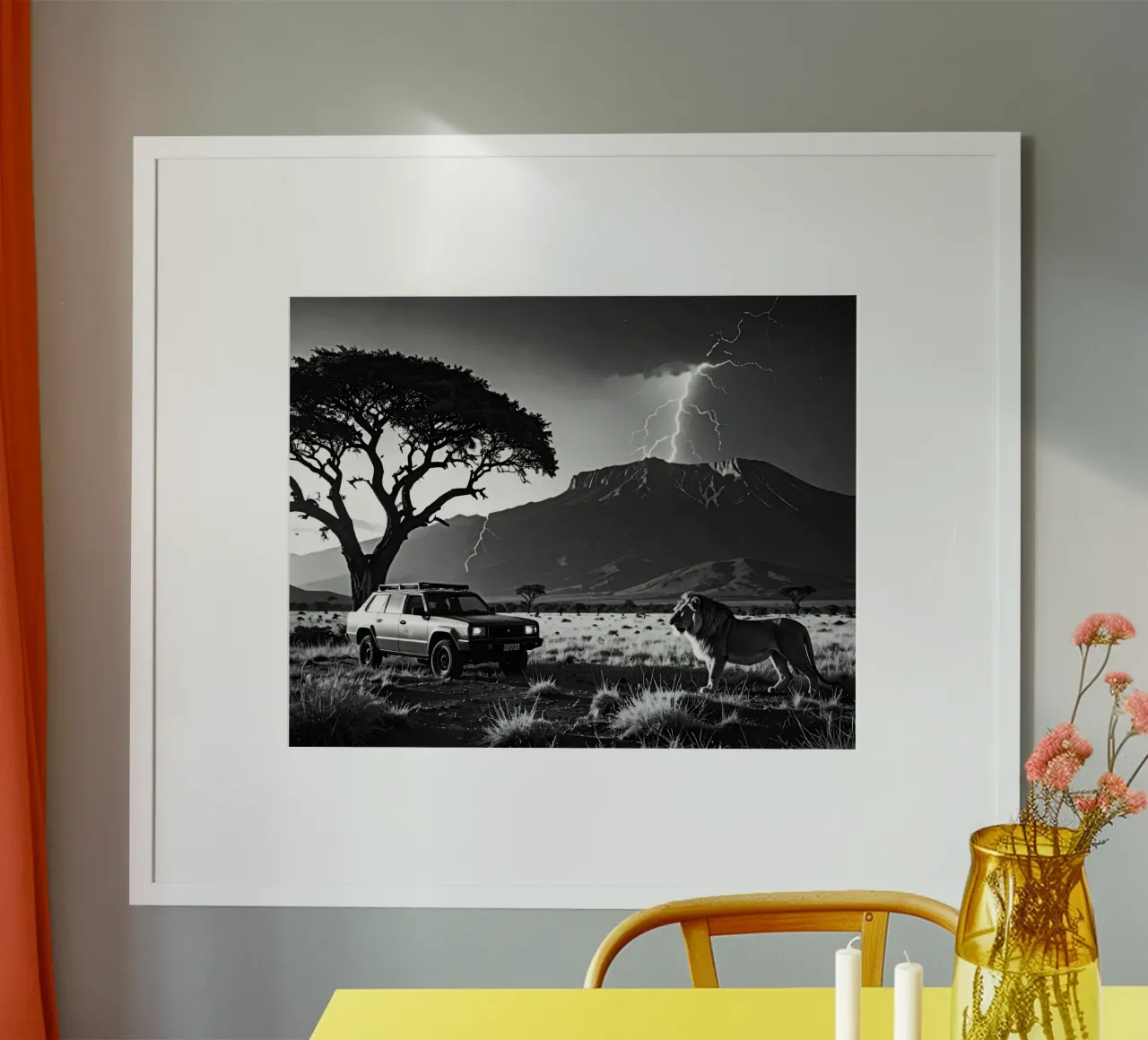 SAVANE AVEC LION. Noir et blanc poster con telaio in legno da Thierry vobmann photography