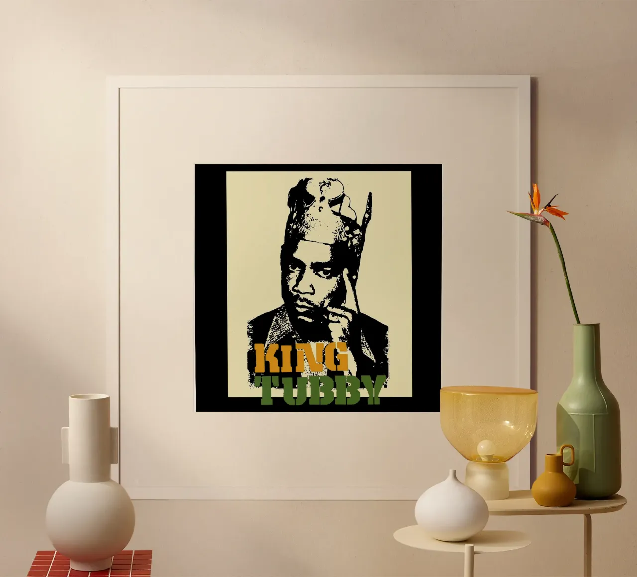 King Tubby poster met houten frame van kiwirsemplok