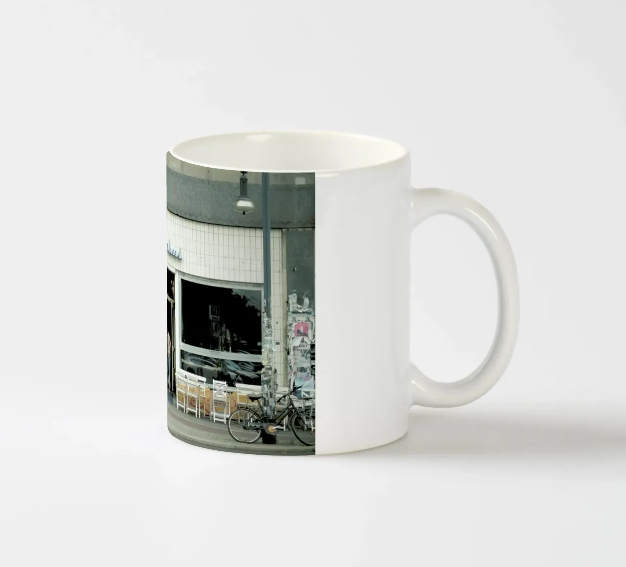 Cleaning Day tazza in ceramica da Anja Hebrank Photography