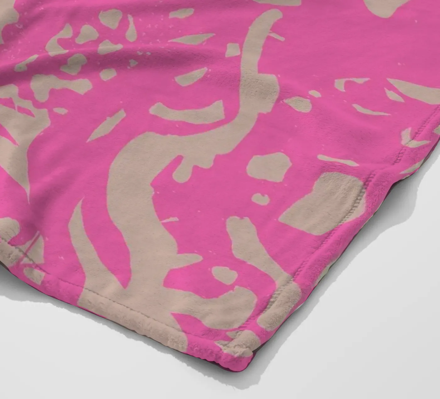 mode roze fleecedeken van Giulio Iurissevich