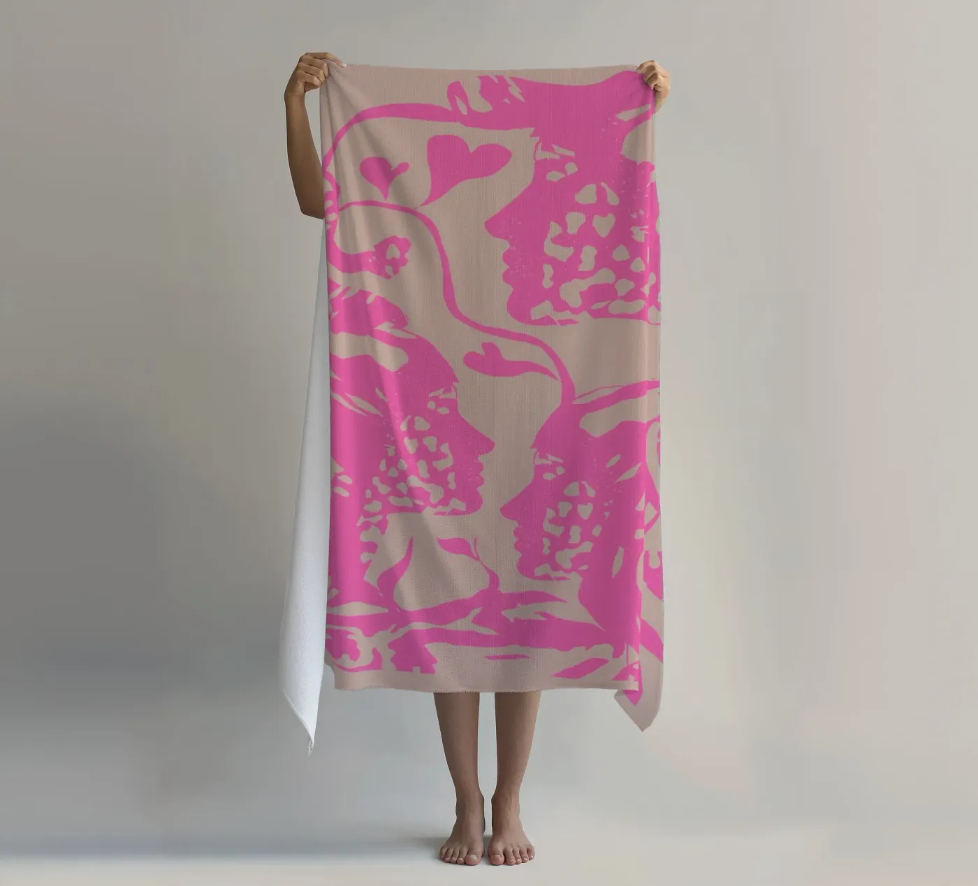 moda rosa telo mare da Giulio Iurissevich