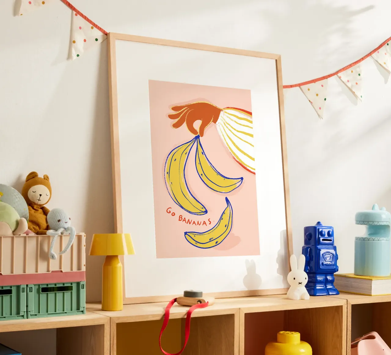 Go Bananas Poster mit Aluminium Rahmen von Attaboy Dsgn