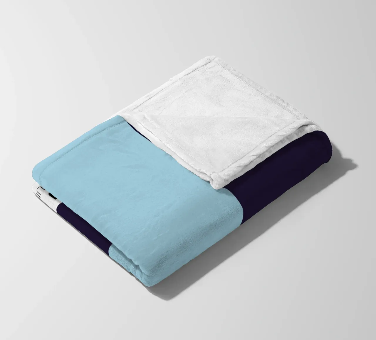 Composizione geometrica in blu coperta in pile da Studio Vibe