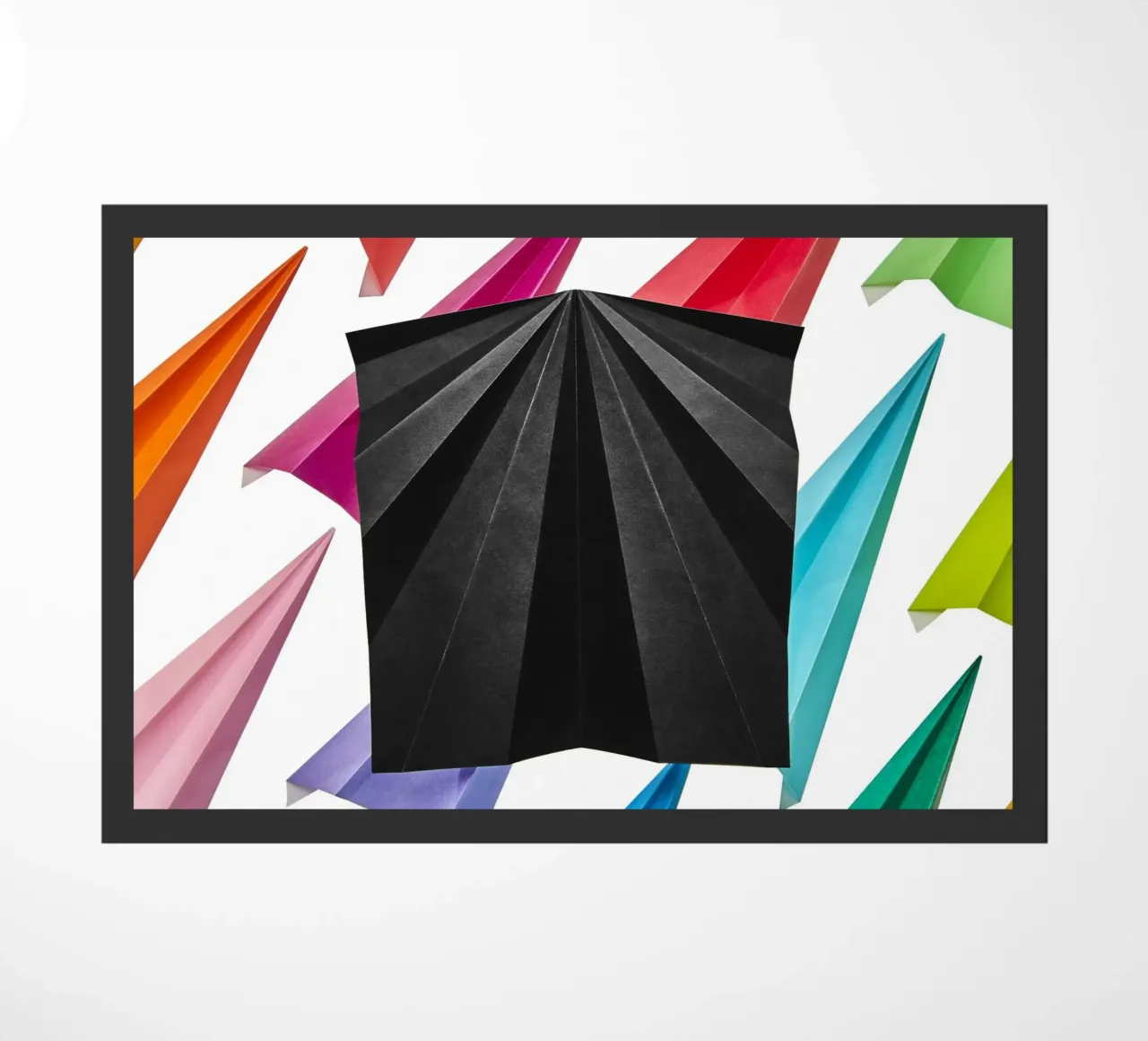 The Unfolded Airplane zerbino da Kyla Elaine