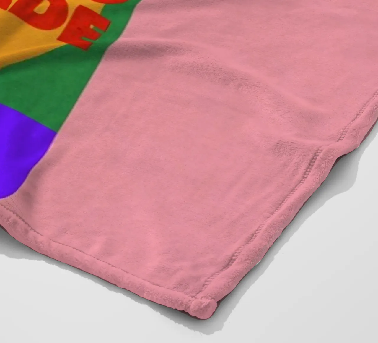 Lemo Nade coperta in pile da Rosi Feist