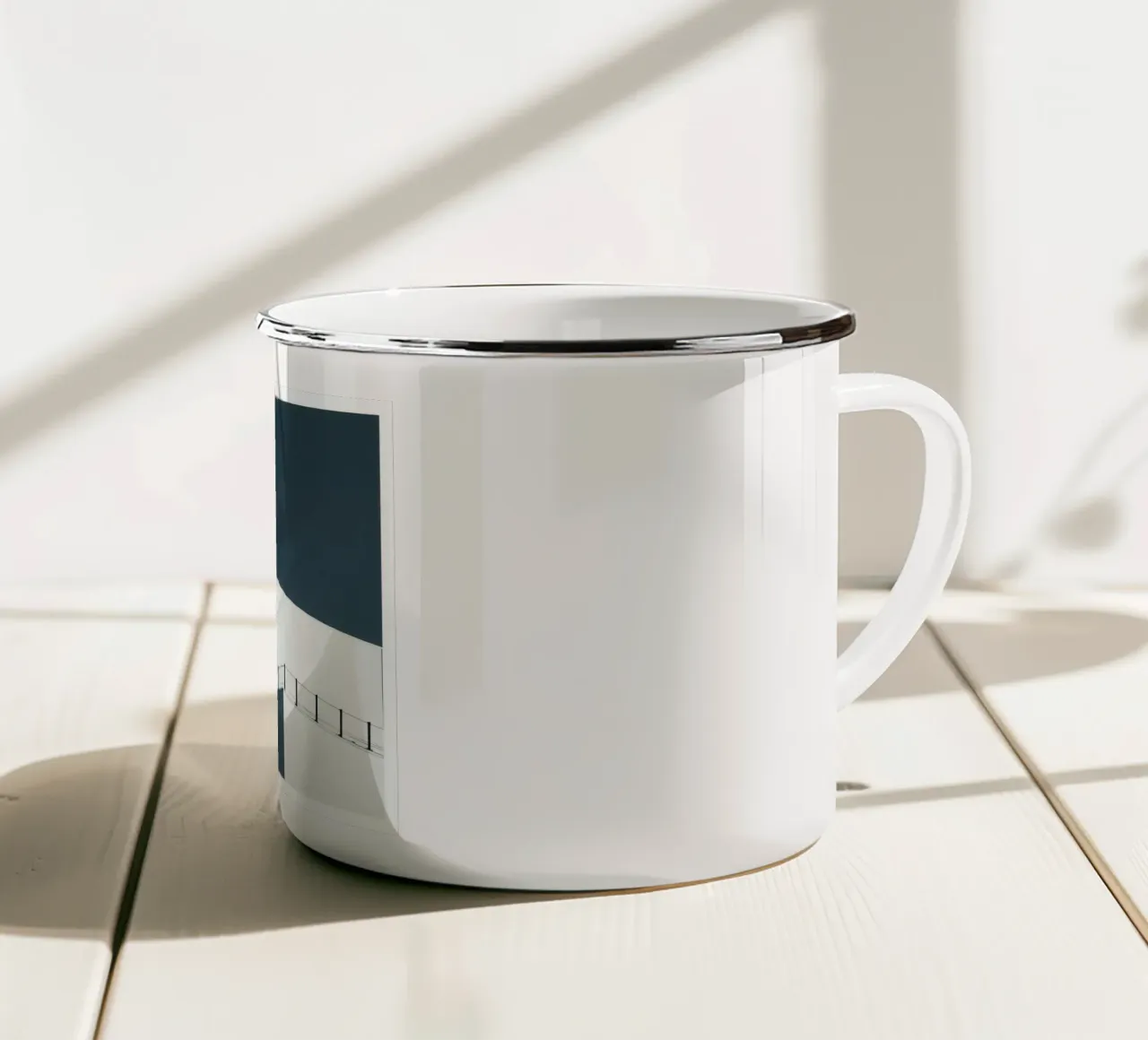 Helsinki - Linee pure sotto un cielo denso tazza in smalto da Minimalistic