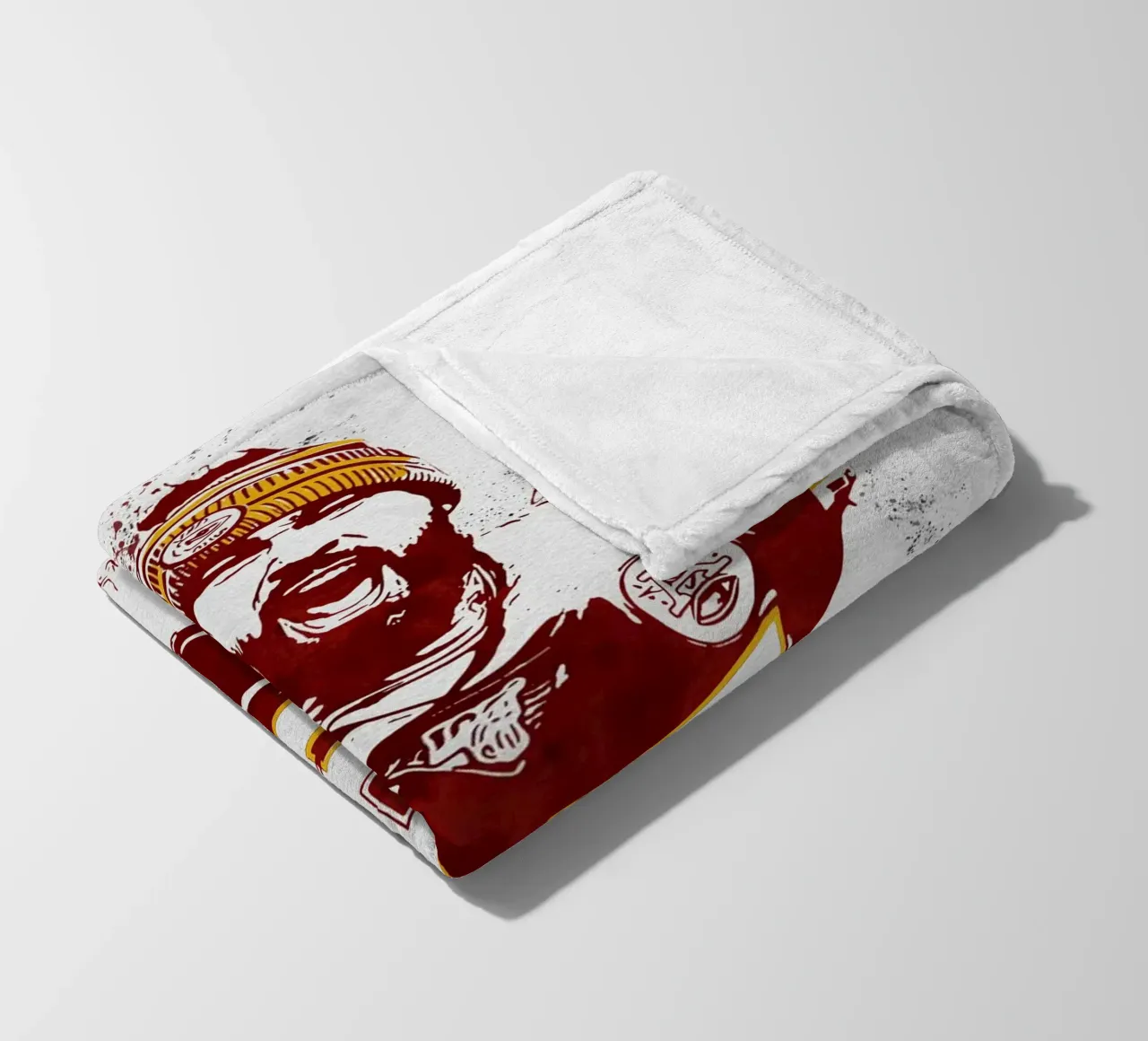 Travis Kelce coperta in pile da tenten