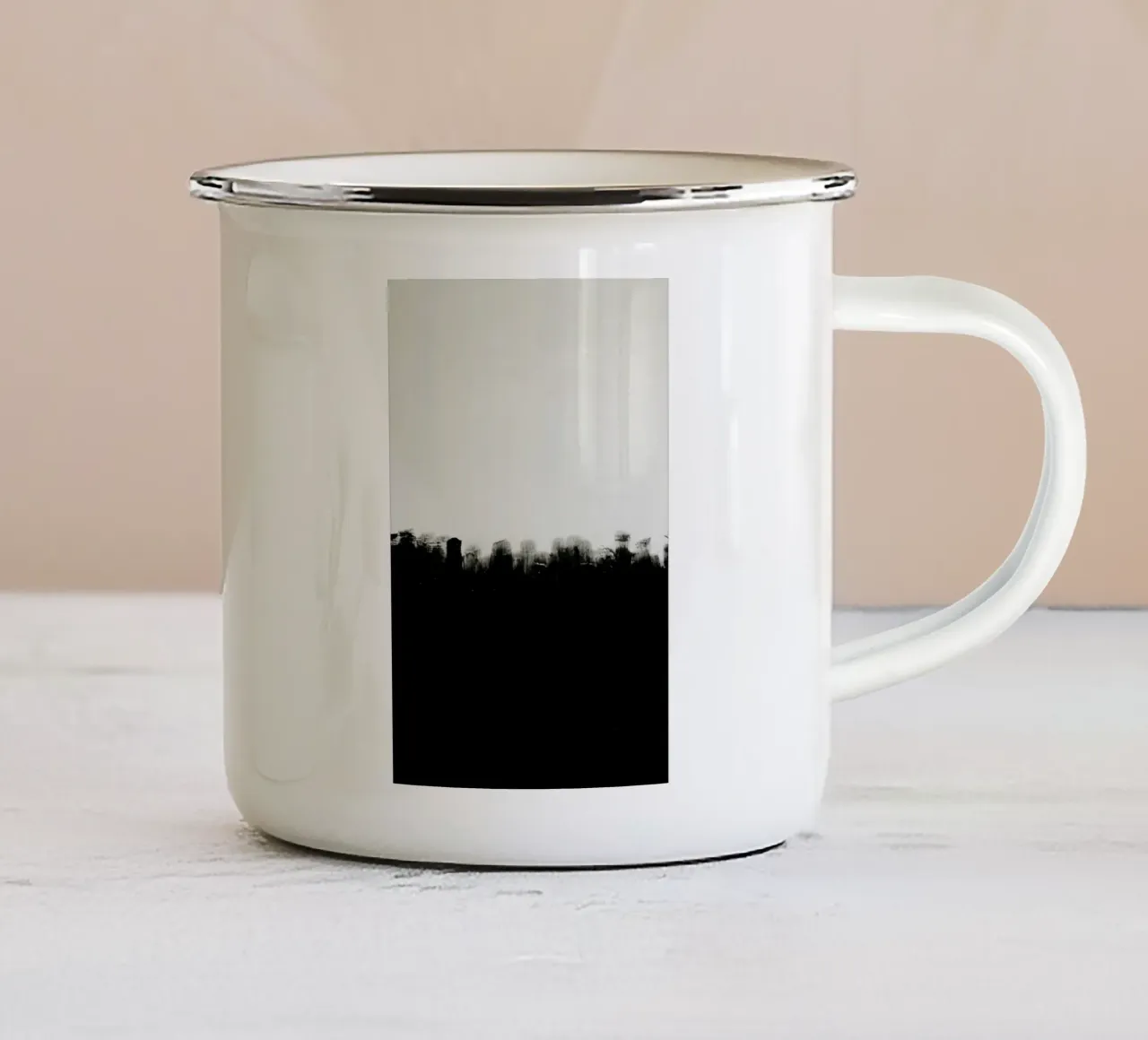 nero bianco tazza in smalto da Earthly Visions