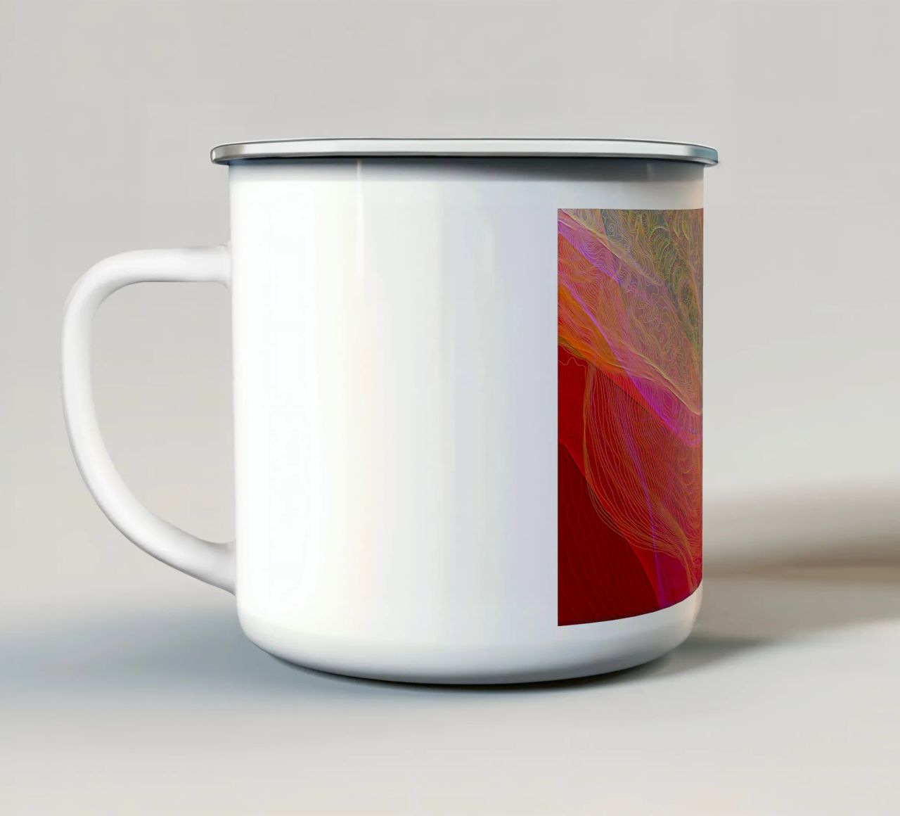 Illusione di linee e forme in colori rossastri tazza in smalto da Gürsel Yesil Digital Art