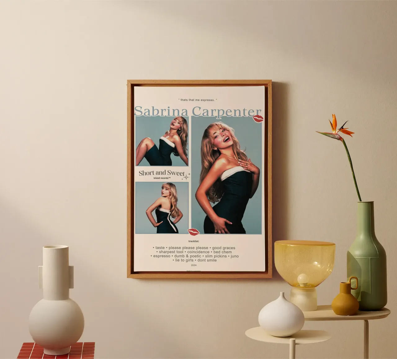 Sabrina Carpenter- Sour n Sweet canvas met Baklijst van Attaboy Dsgn