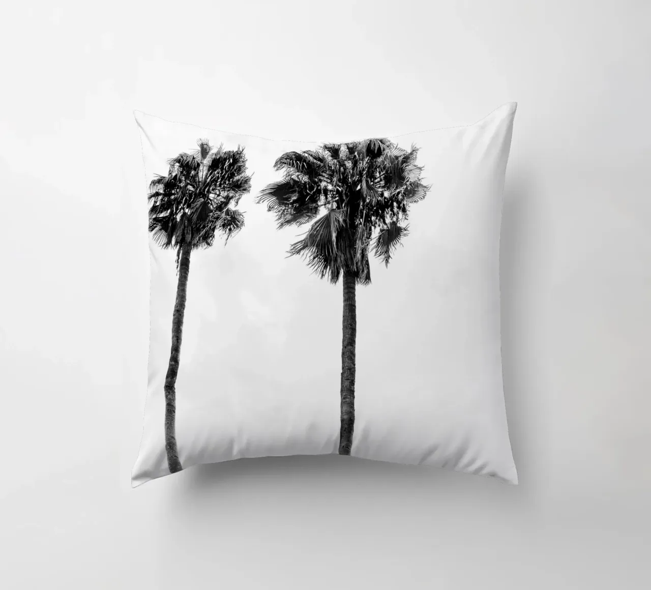 Palm trees in Marrakesh cuscino da photolovers