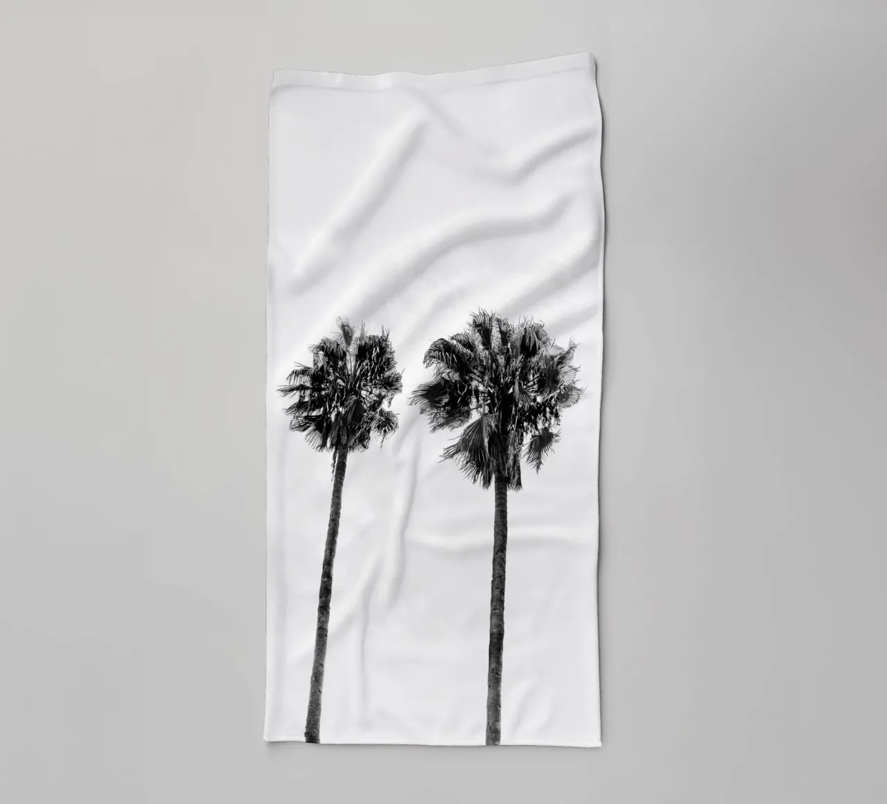 Palm trees in Marrakesh asciugamano da bagno da photolovers